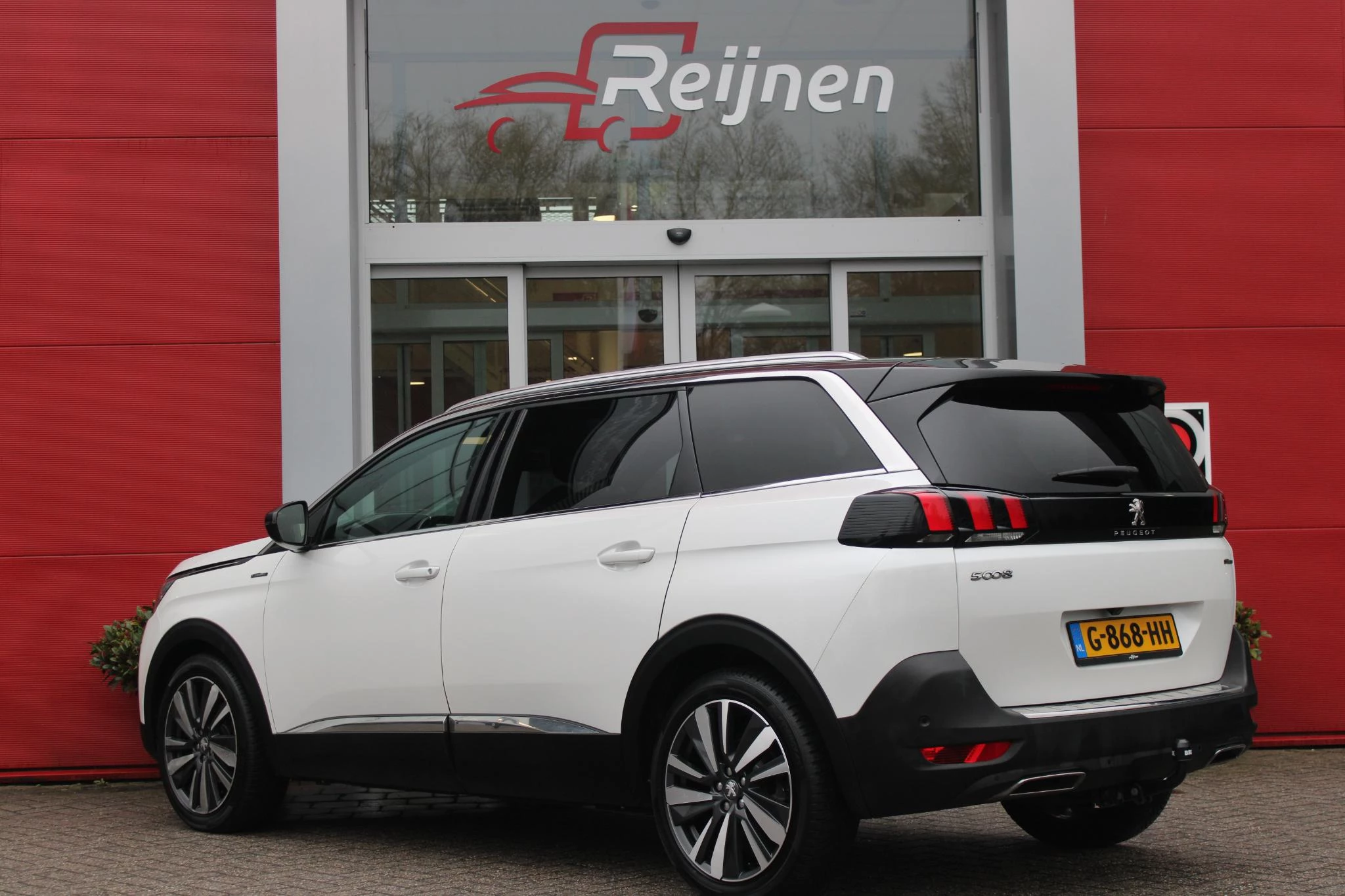 Hoofdafbeelding Peugeot 5008