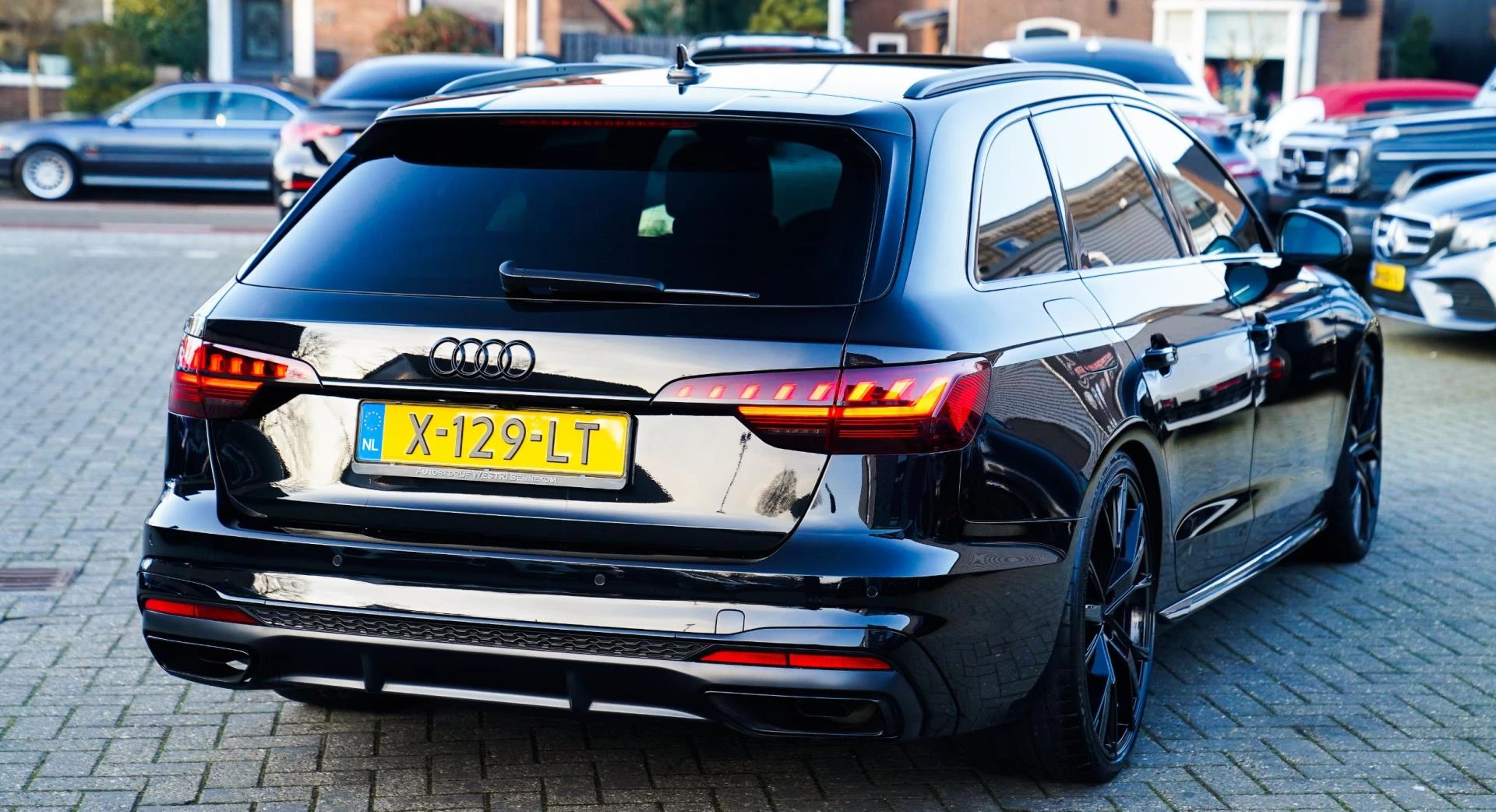 Hoofdafbeelding Audi A4