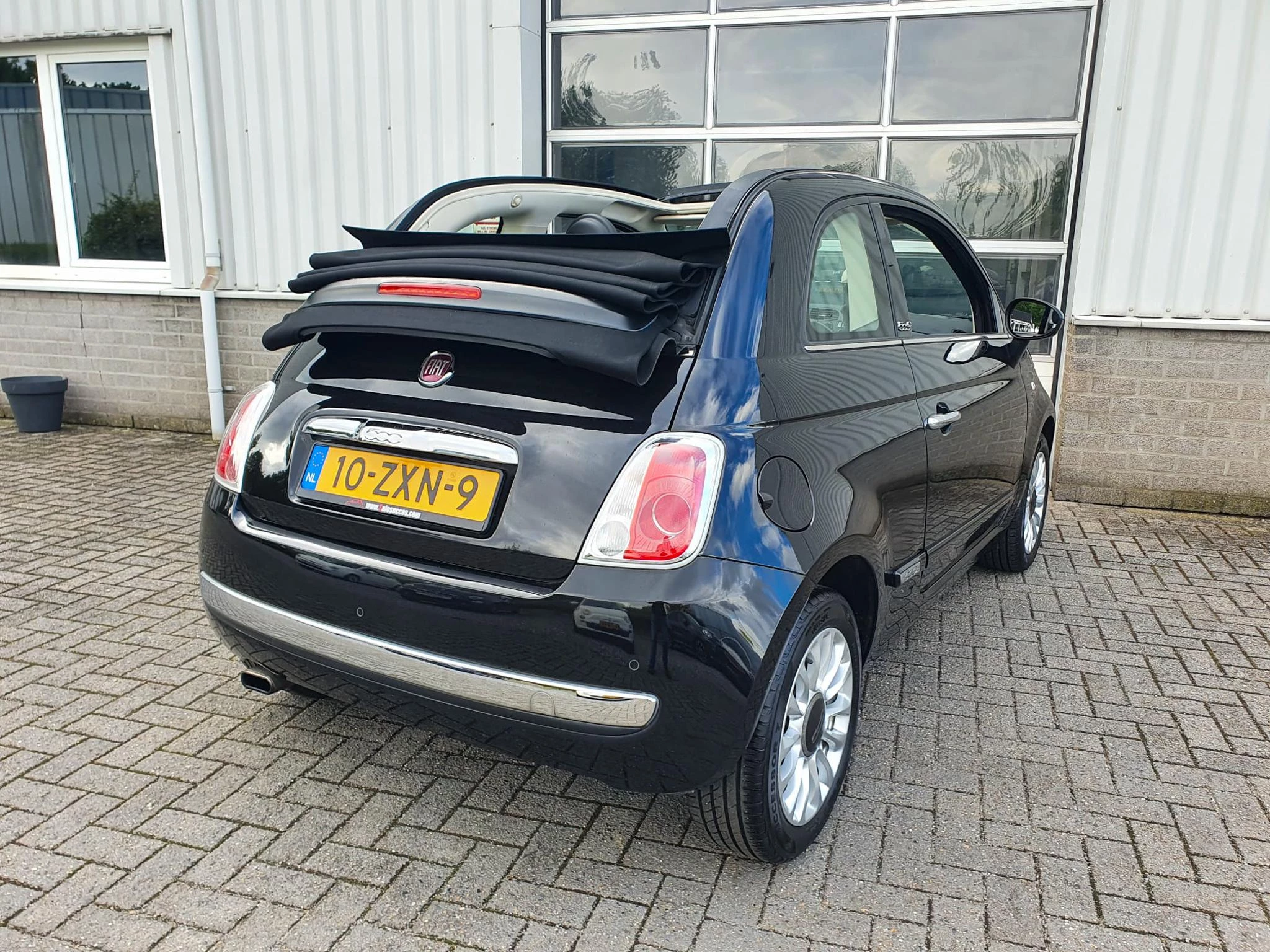 Hoofdafbeelding Fiat 500C
