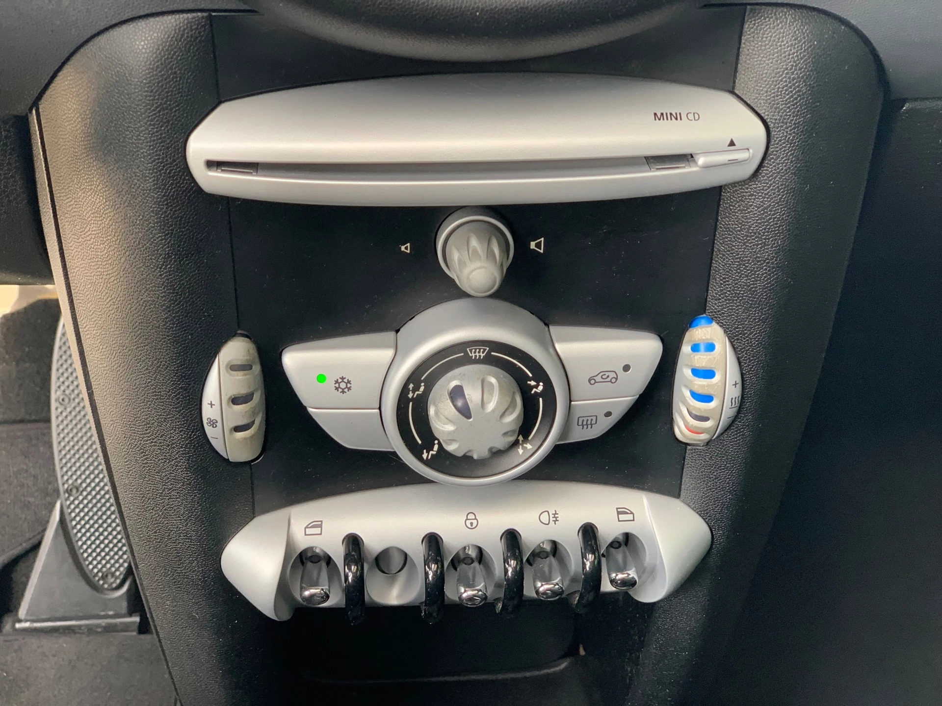 Hoofdafbeelding MINI One