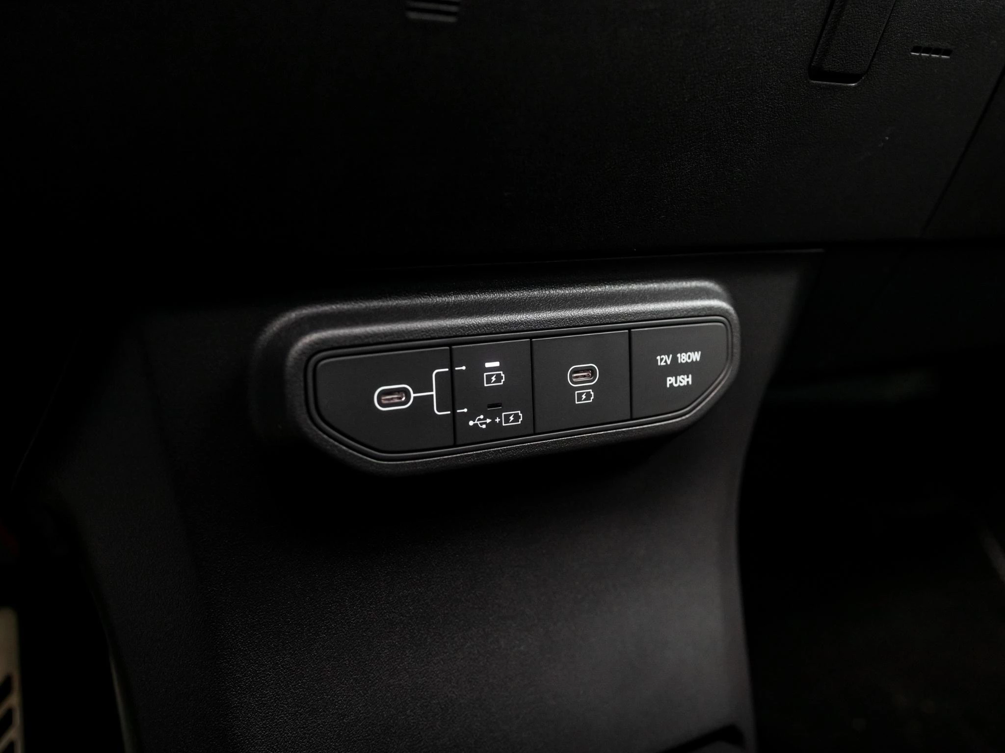 Hoofdafbeelding Kia EV5