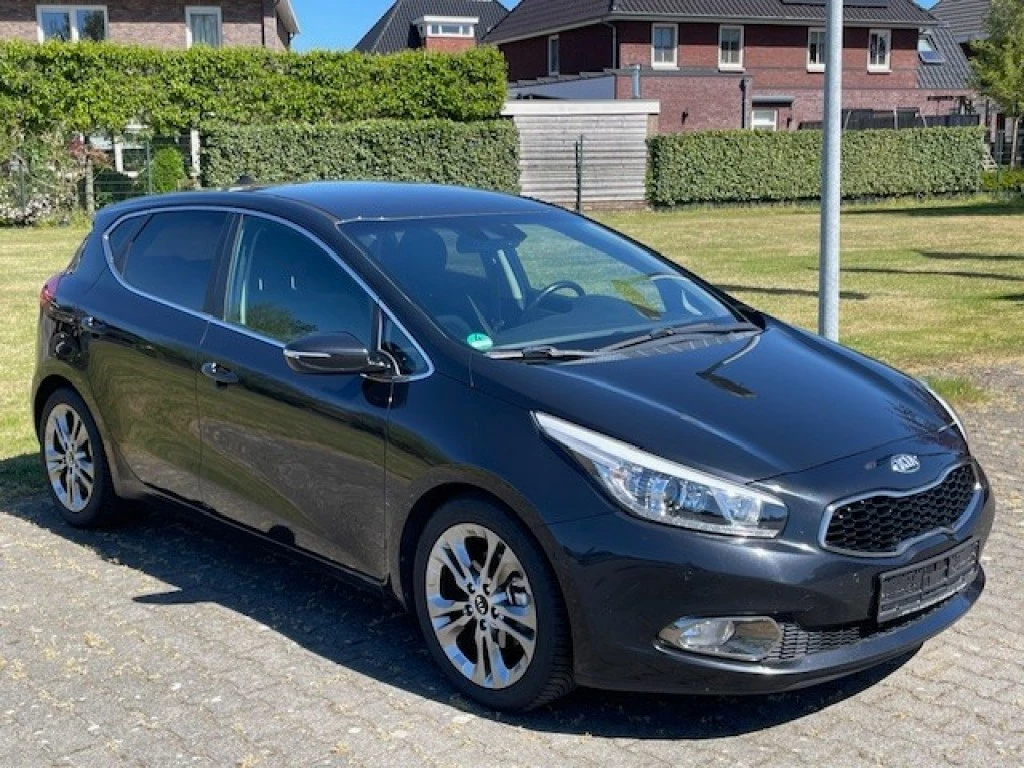 Hoofdafbeelding Kia Ceed