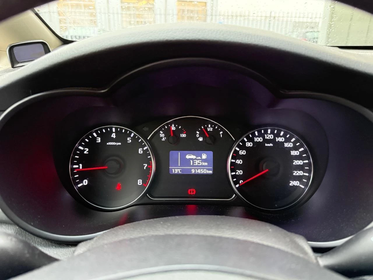 Hoofdafbeelding Kia Carens