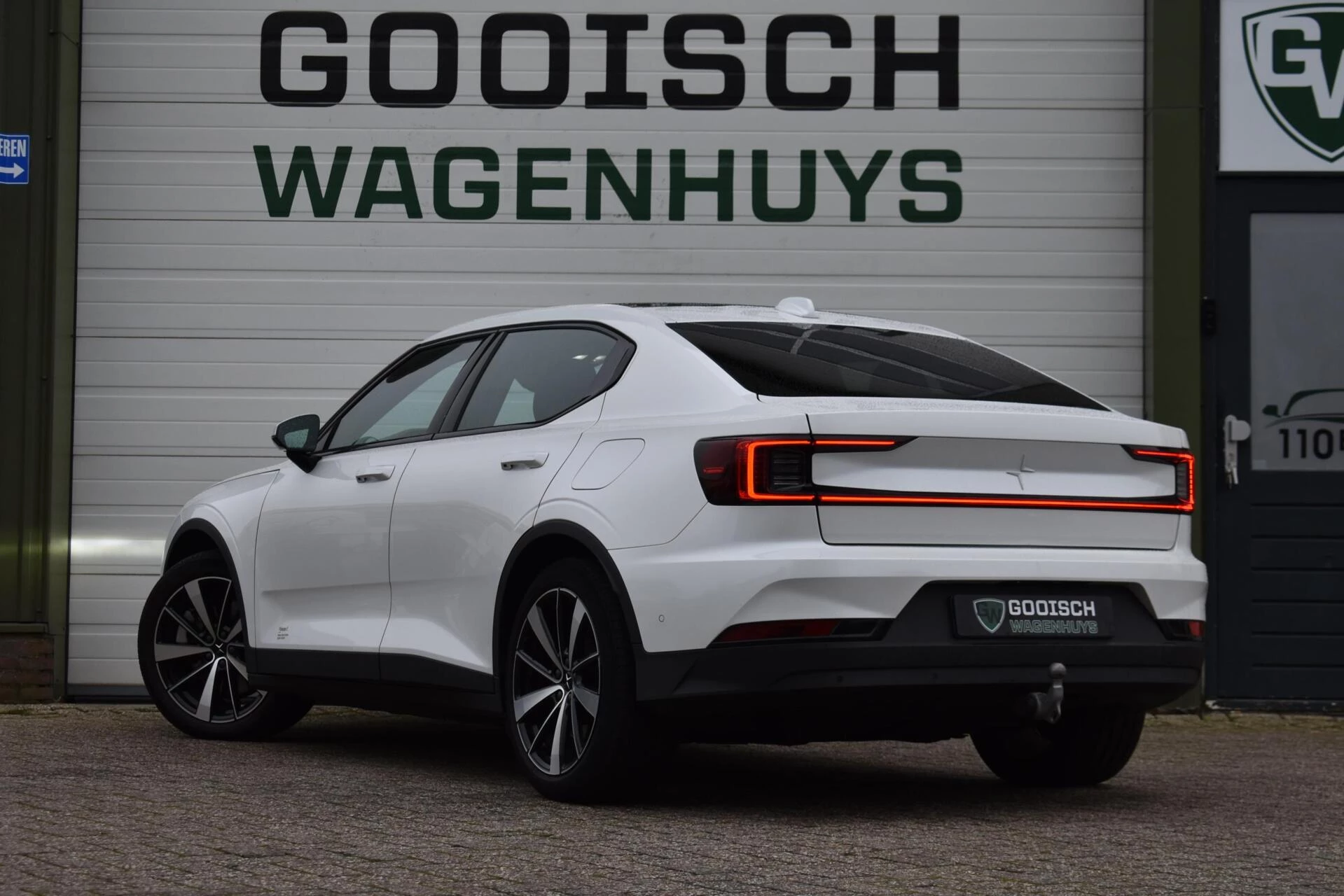 Hoofdafbeelding Polestar 2