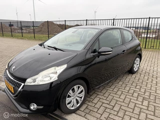 Peugeot 208 1.2 VTi envy 3 deurs