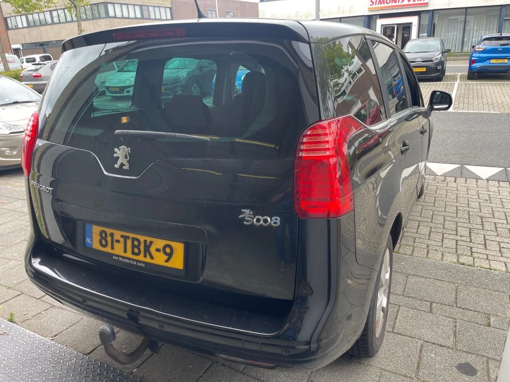 Hoofdafbeelding Peugeot 5008
