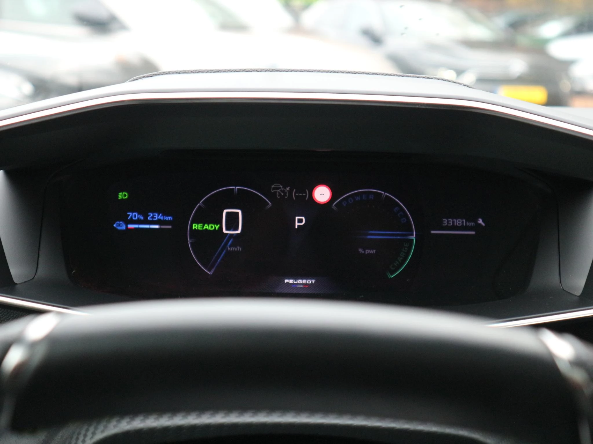 Hoofdafbeelding Peugeot e-2008