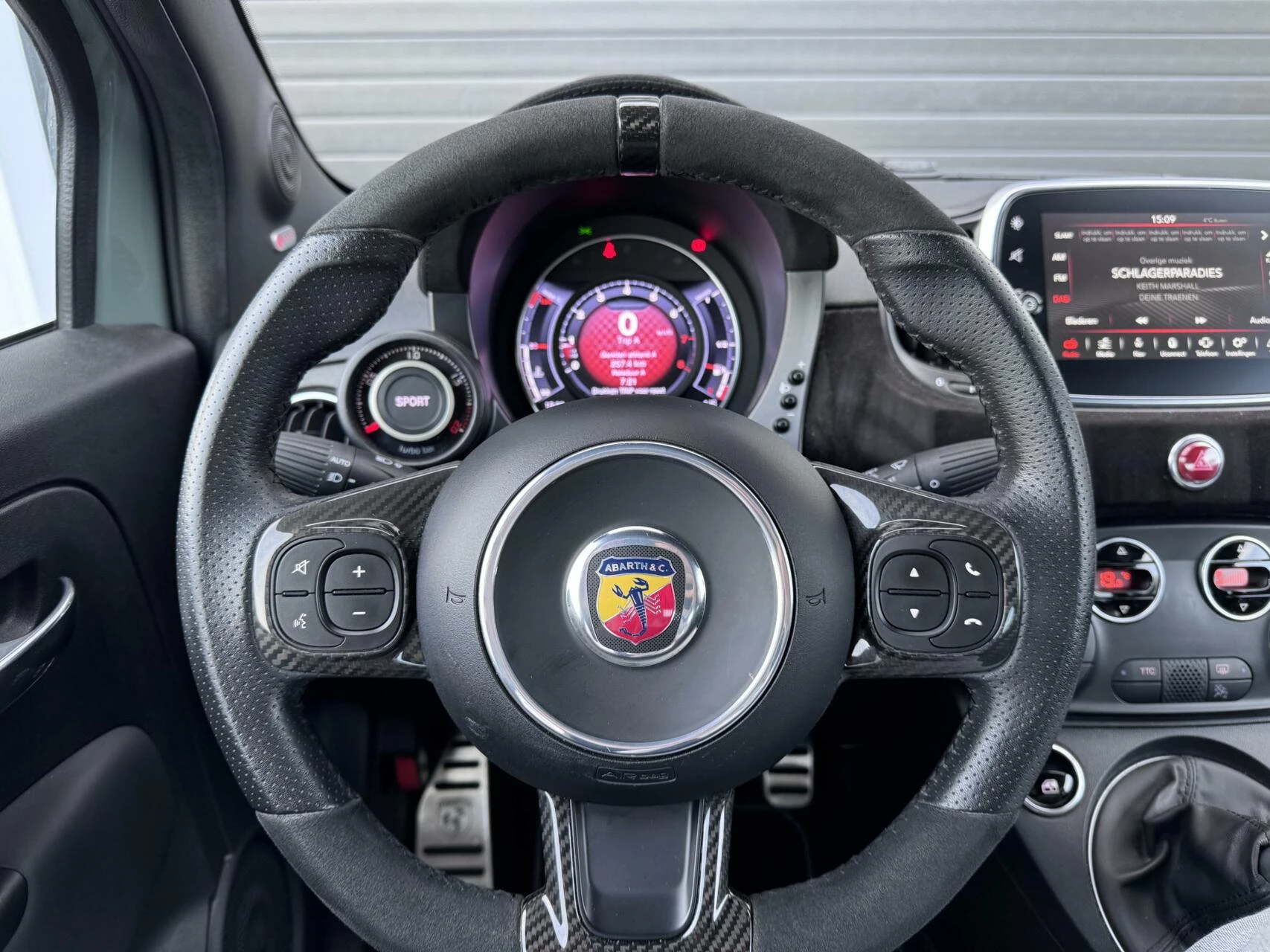 Hoofdafbeelding Abarth 695