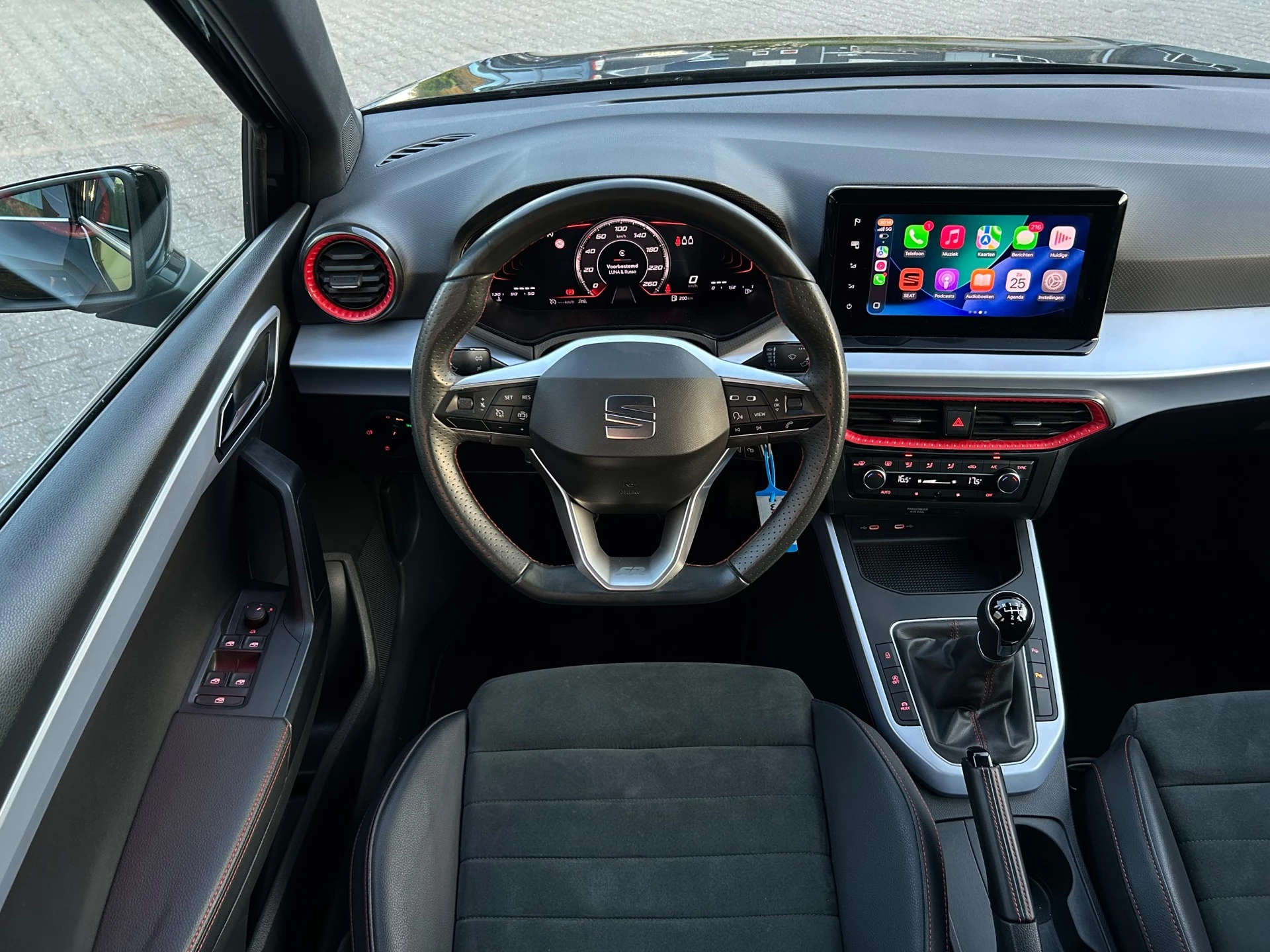 Hoofdafbeelding SEAT Arona