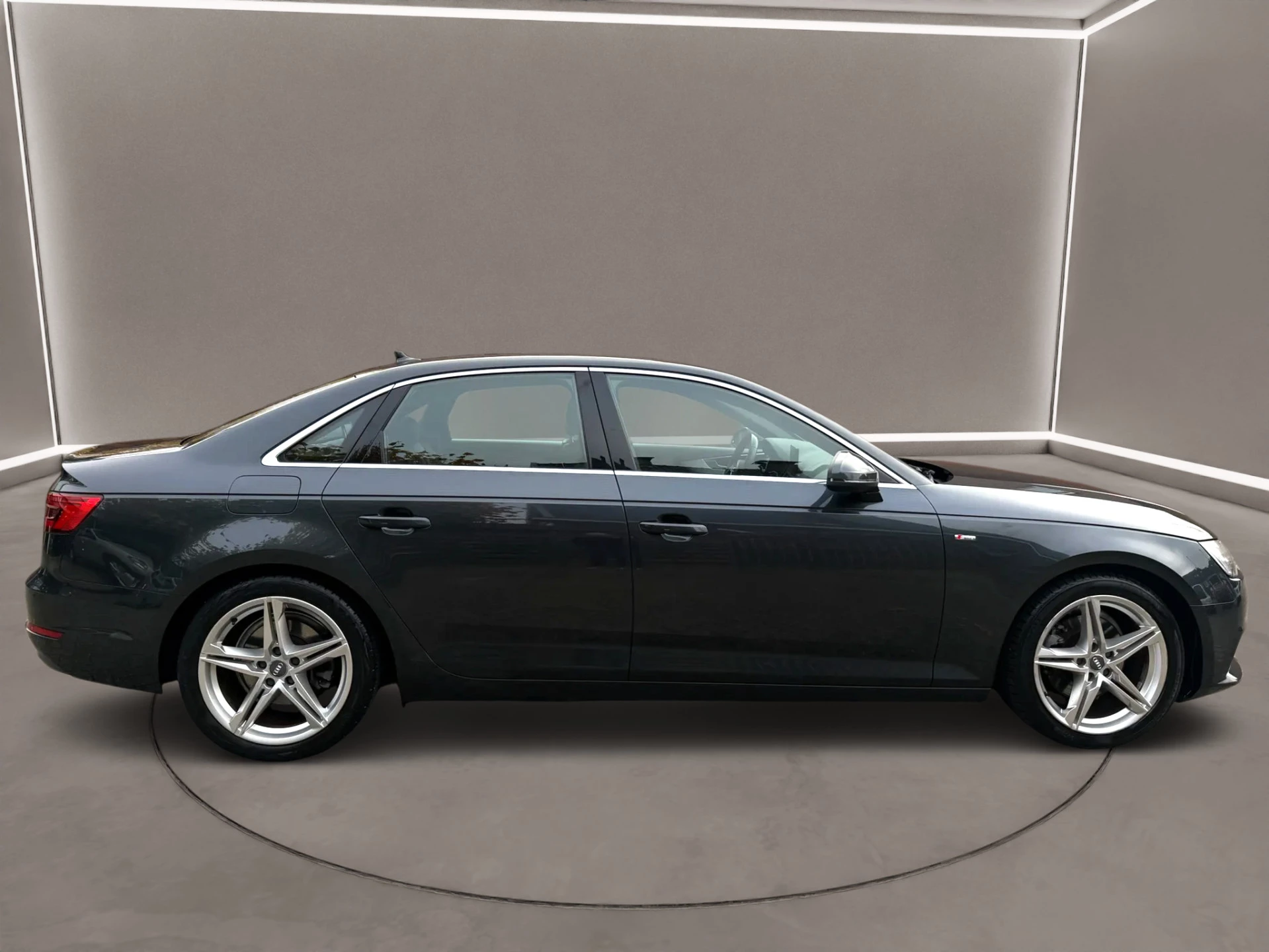 Hoofdafbeelding Audi A4