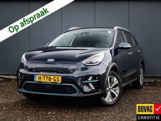 Hoofdafbeelding Kia e-Niro Kia e-Niro ExecutiveLine 64 kWh (204 PK) 1e-EIg, Kia-Dealer-Onderh, 12-Mnd-BOVAG, NL-Auto, Leer, Navigatie/Apple-Carplay/Android-Auto, Adaptive-Cruisecontrol, Keyless-Entry/Start, Achteruitrijcamera, Stoelverwarming-V+A, Parkeersens Premium-Audio, DAB, Gevent.-Voorstoelen, Stuurverwarming, Licht-Zicht-Pakket, Lm-Velgen-17Inch, Privacy-Glas