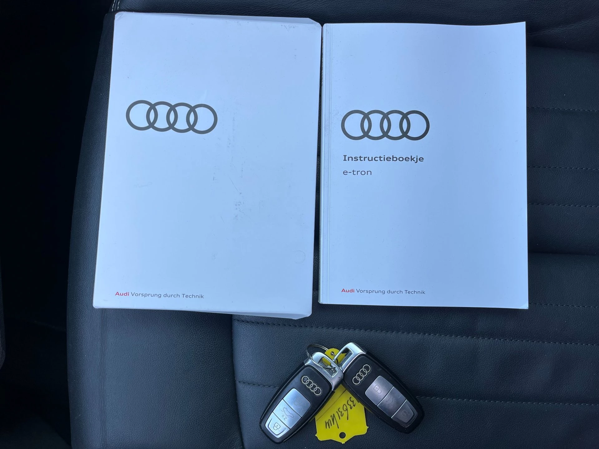 Hoofdafbeelding Audi e-tron