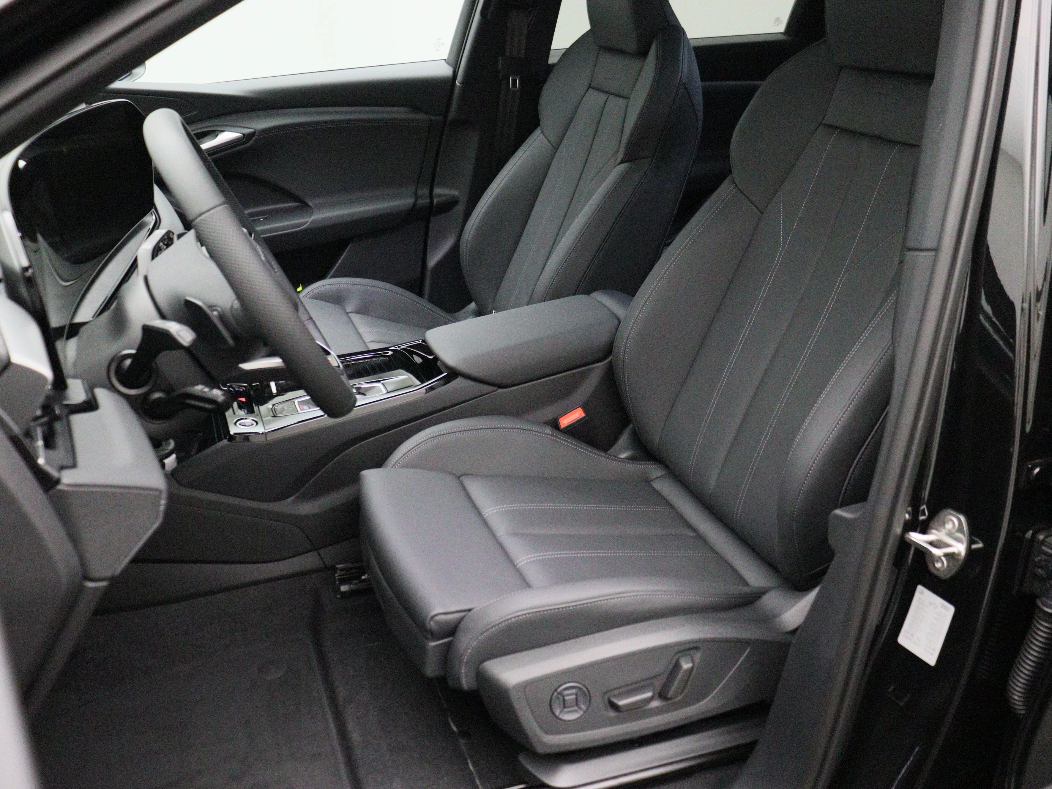 Hoofdafbeelding Audi Q6 e-tron
