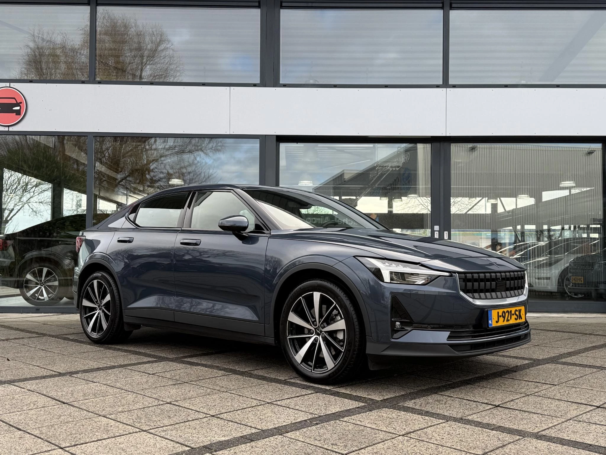 Hoofdafbeelding Polestar 2