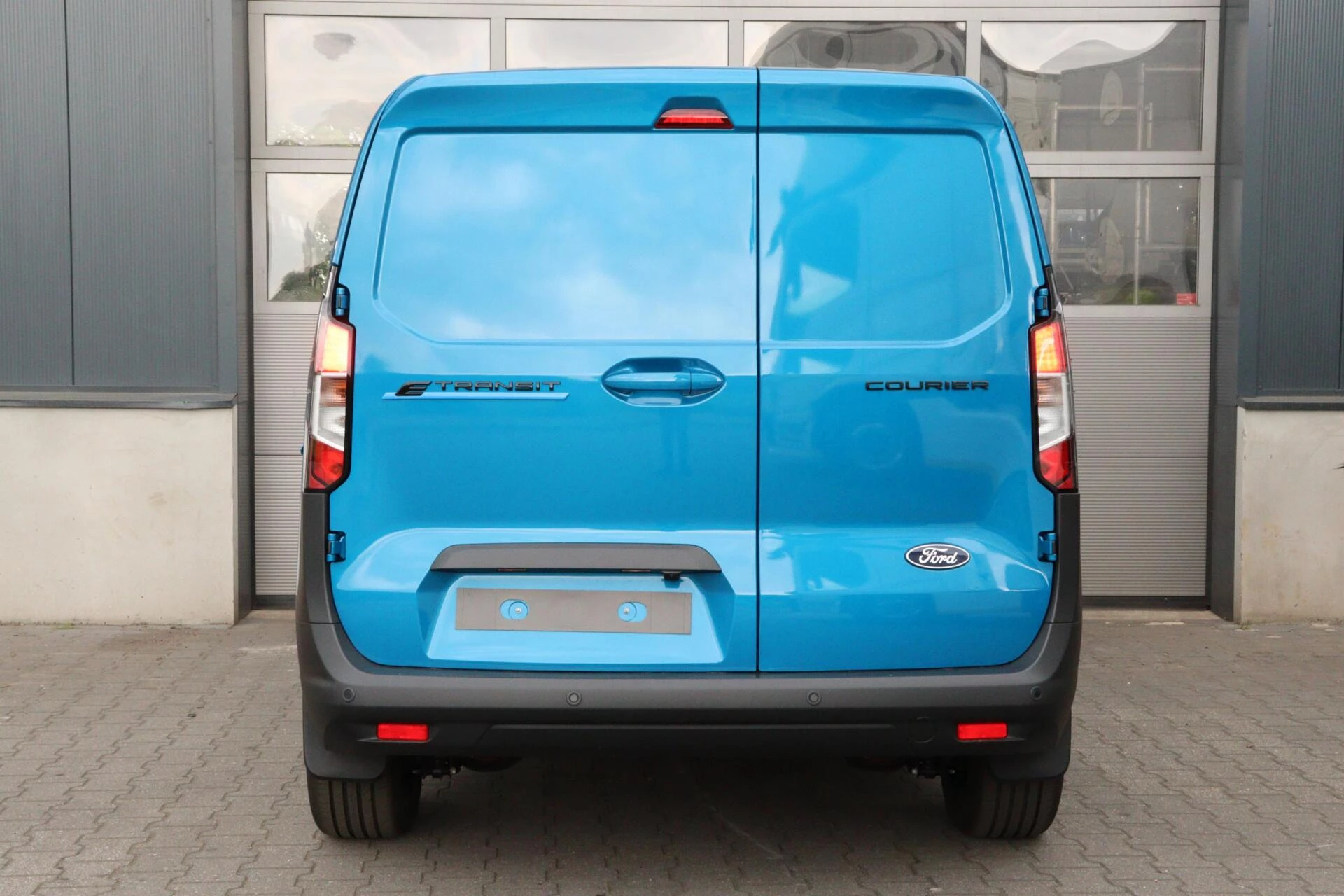 Hoofdafbeelding Ford E-Transit