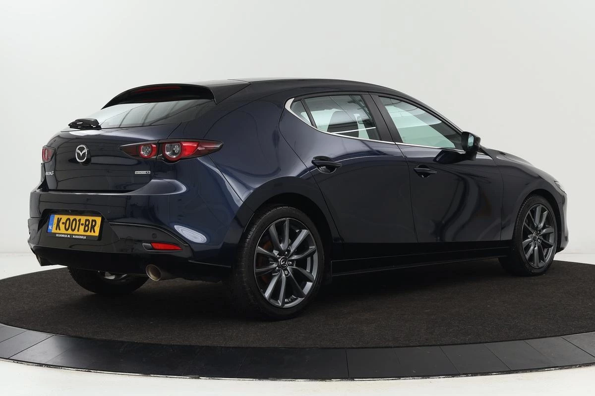 Hoofdafbeelding Mazda 3