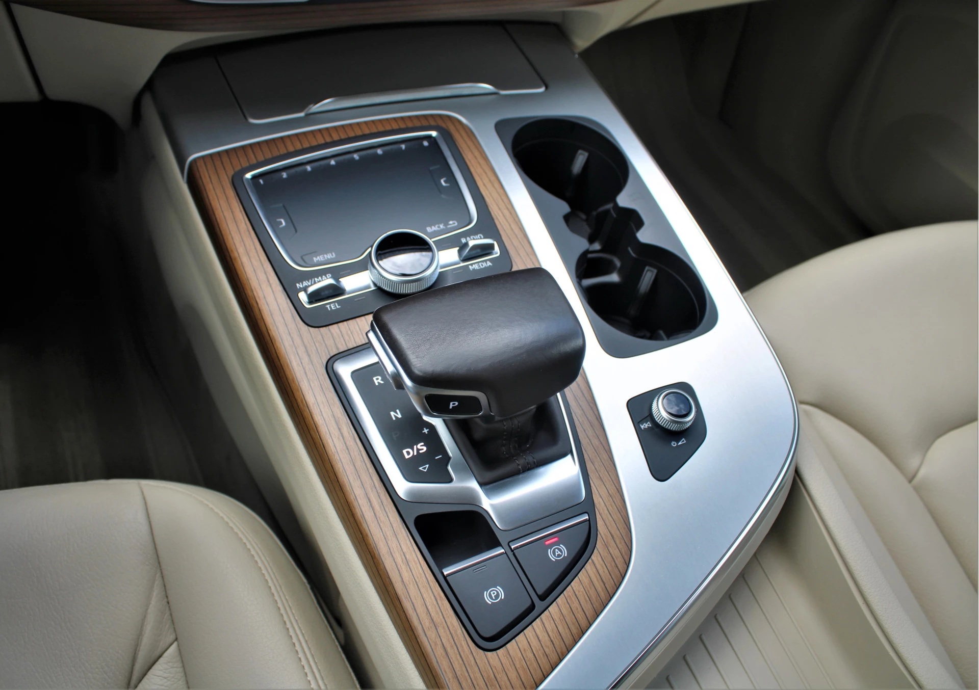 Hoofdafbeelding Audi Q7