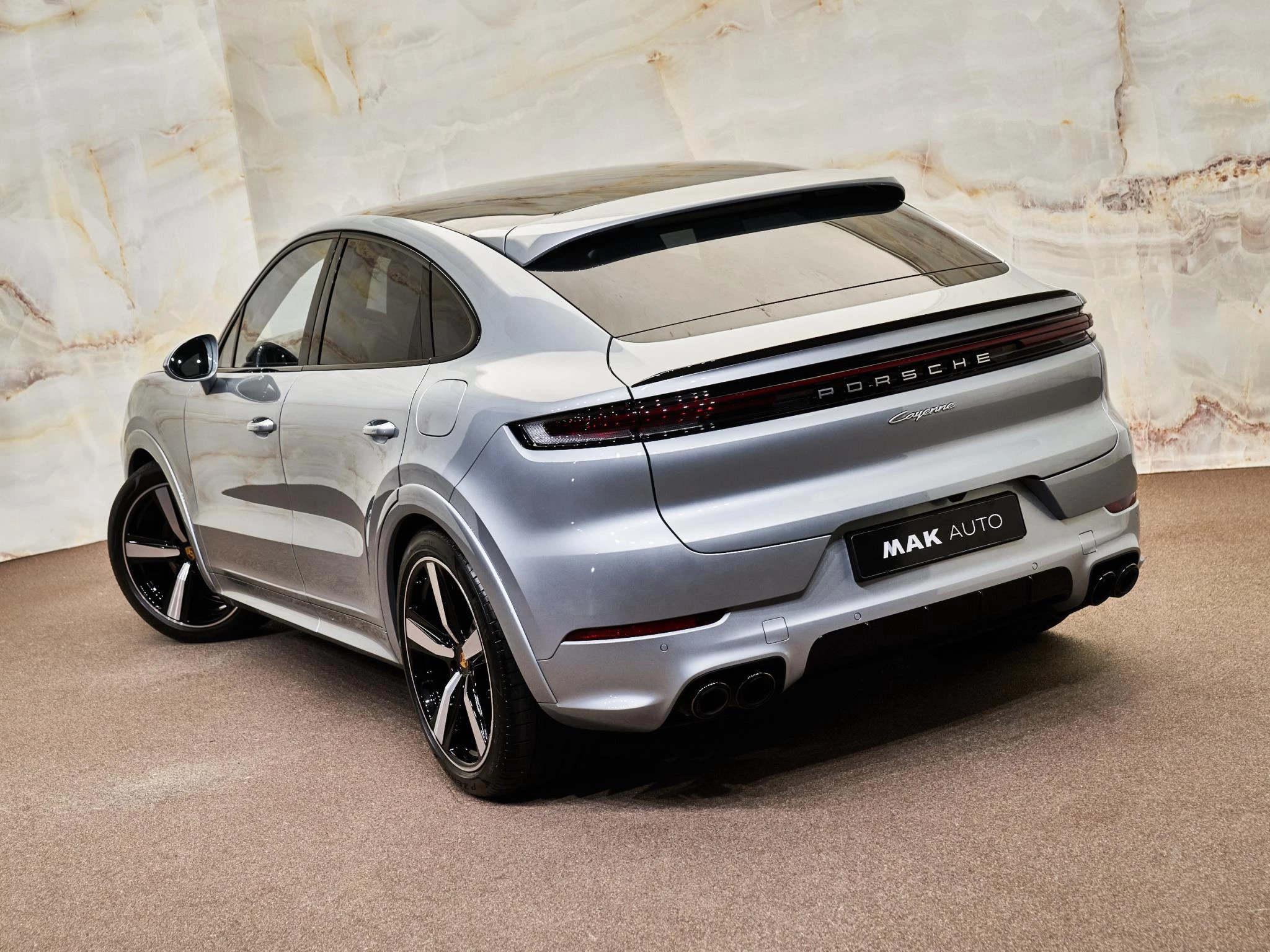 Hoofdafbeelding Porsche Cayenne