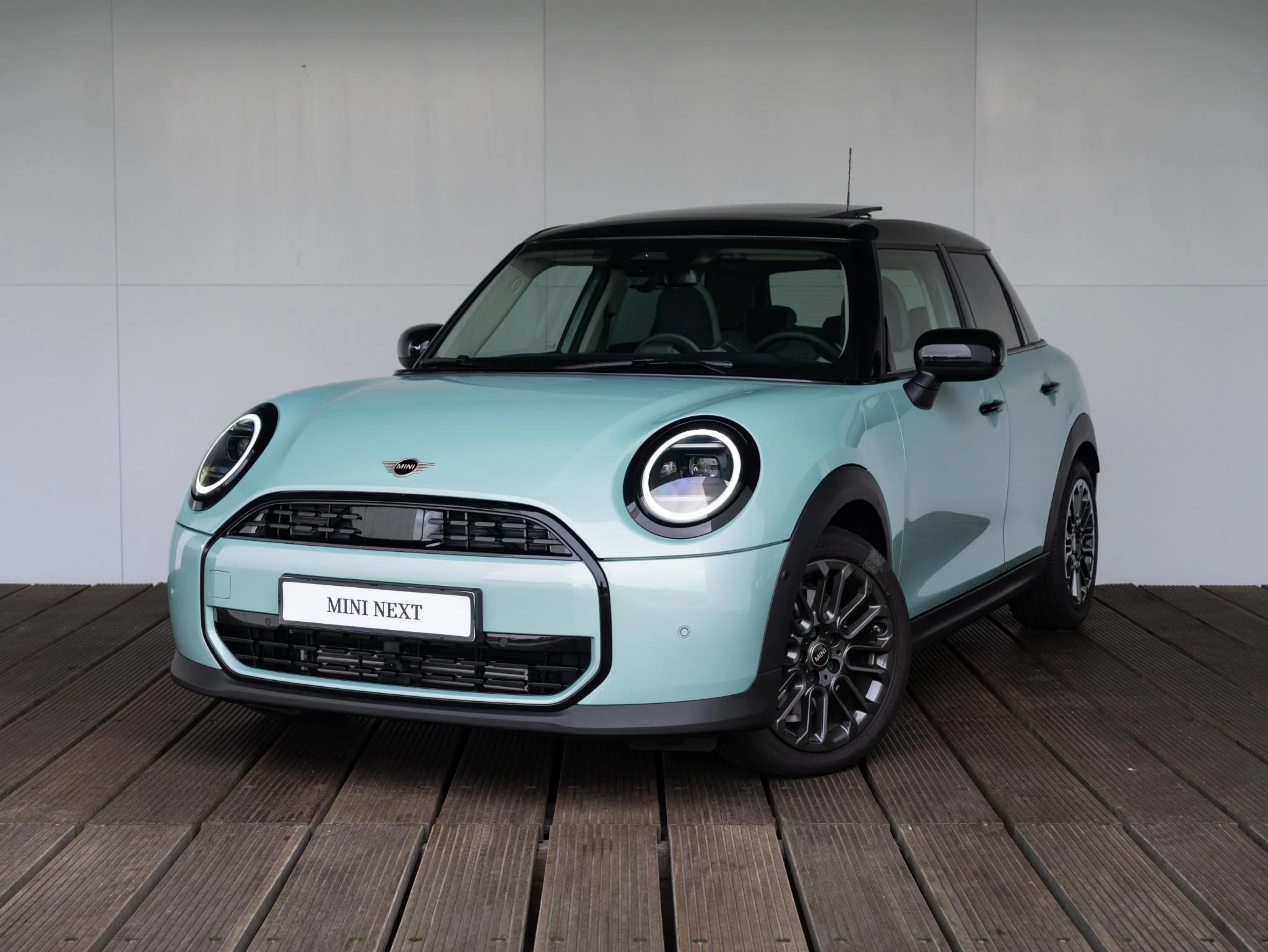 Hoofdafbeelding MINI 5-deurs