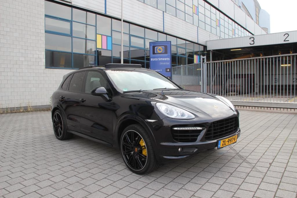 Hoofdafbeelding Porsche Cayenne