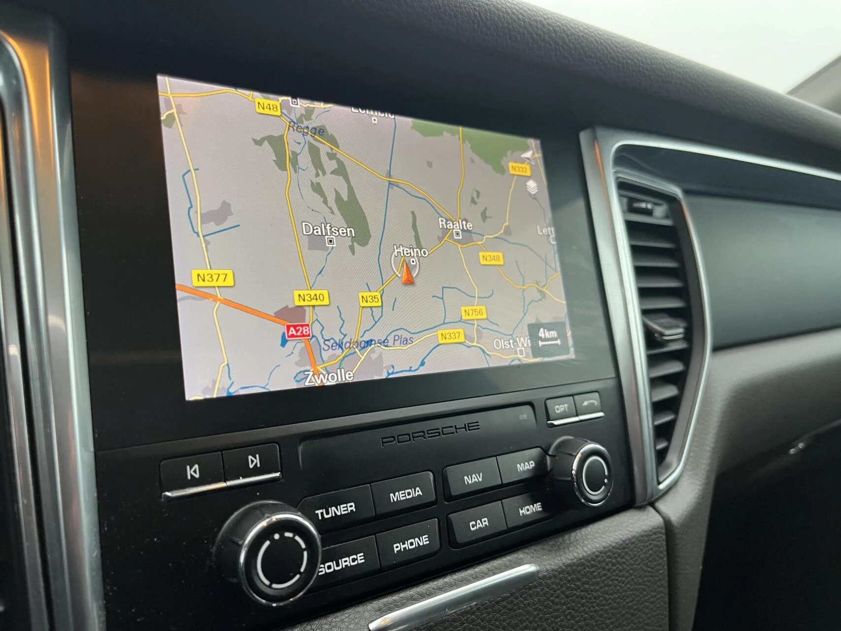 Hoofdafbeelding Porsche Macan