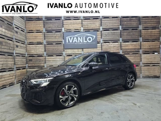 Hoofdafbeelding Audi A3 Audi A3 Sportback 45 TFSI e S edition Competition LED PanoCamera Navi LM