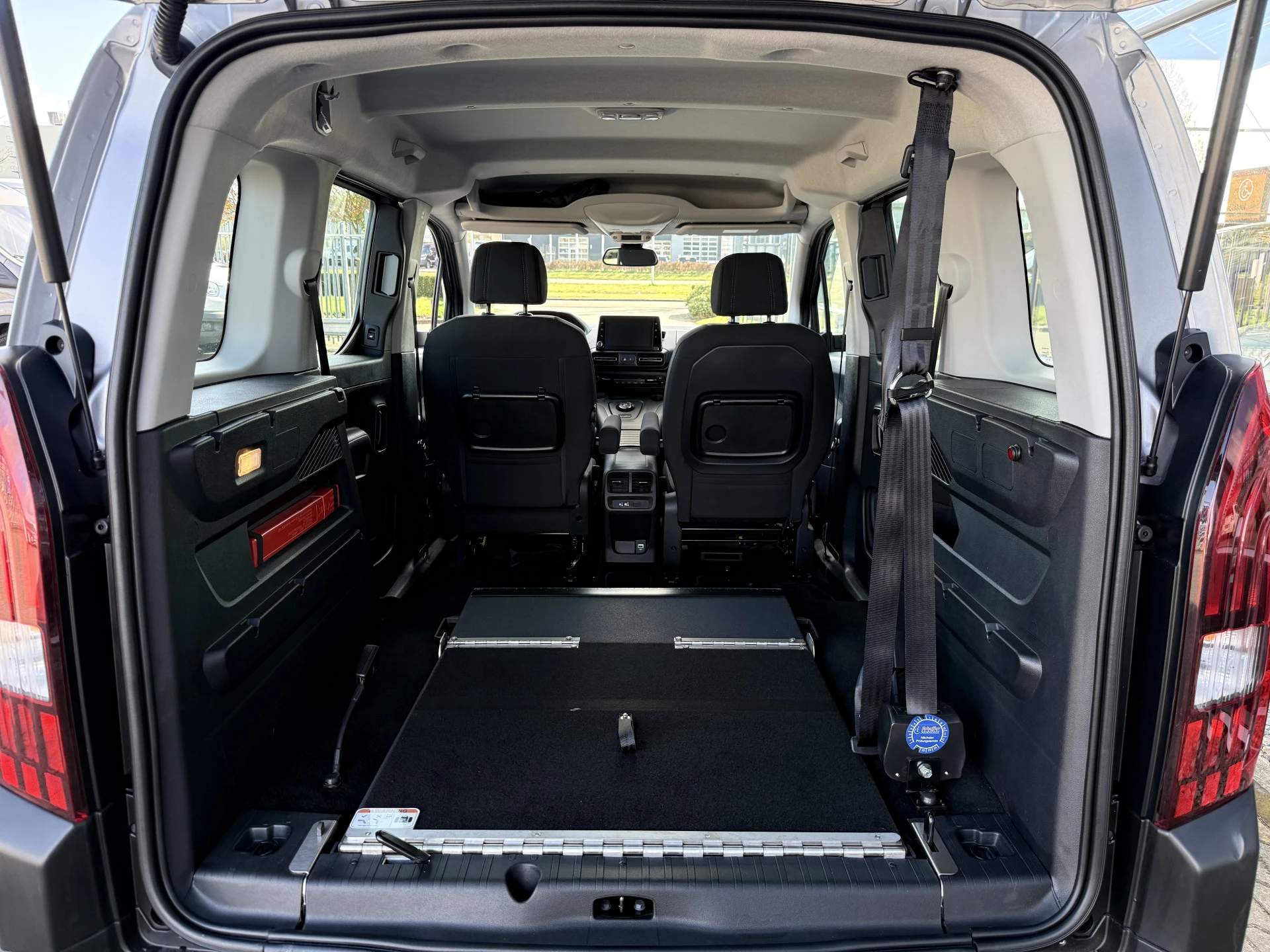 Hoofdafbeelding Peugeot Rifter