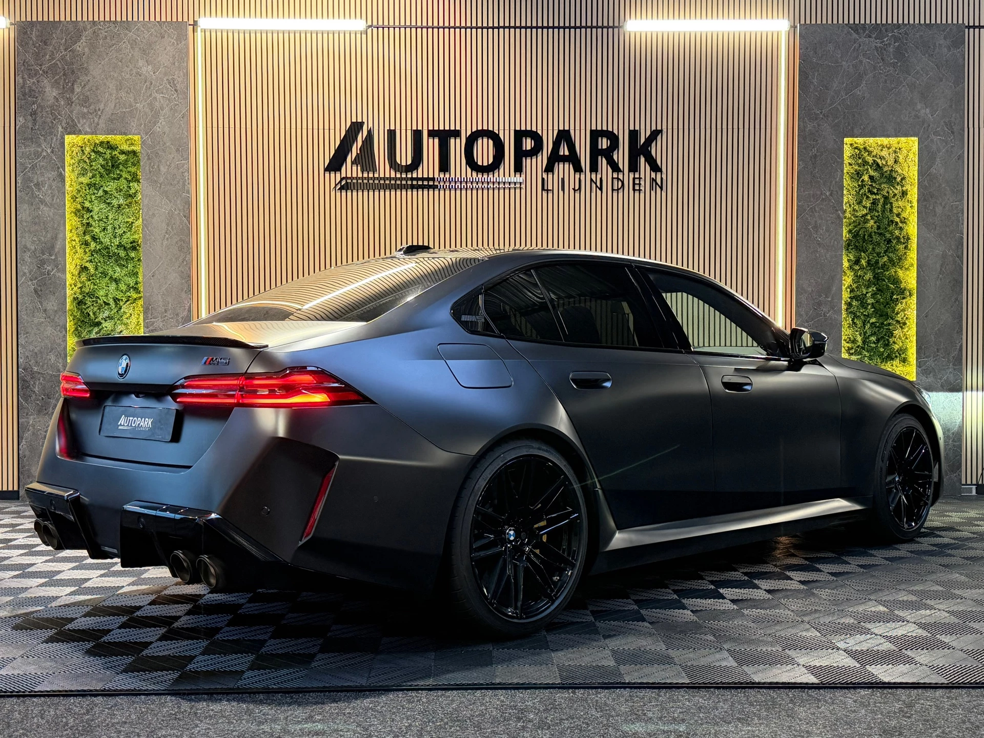 Hoofdafbeelding BMW M5