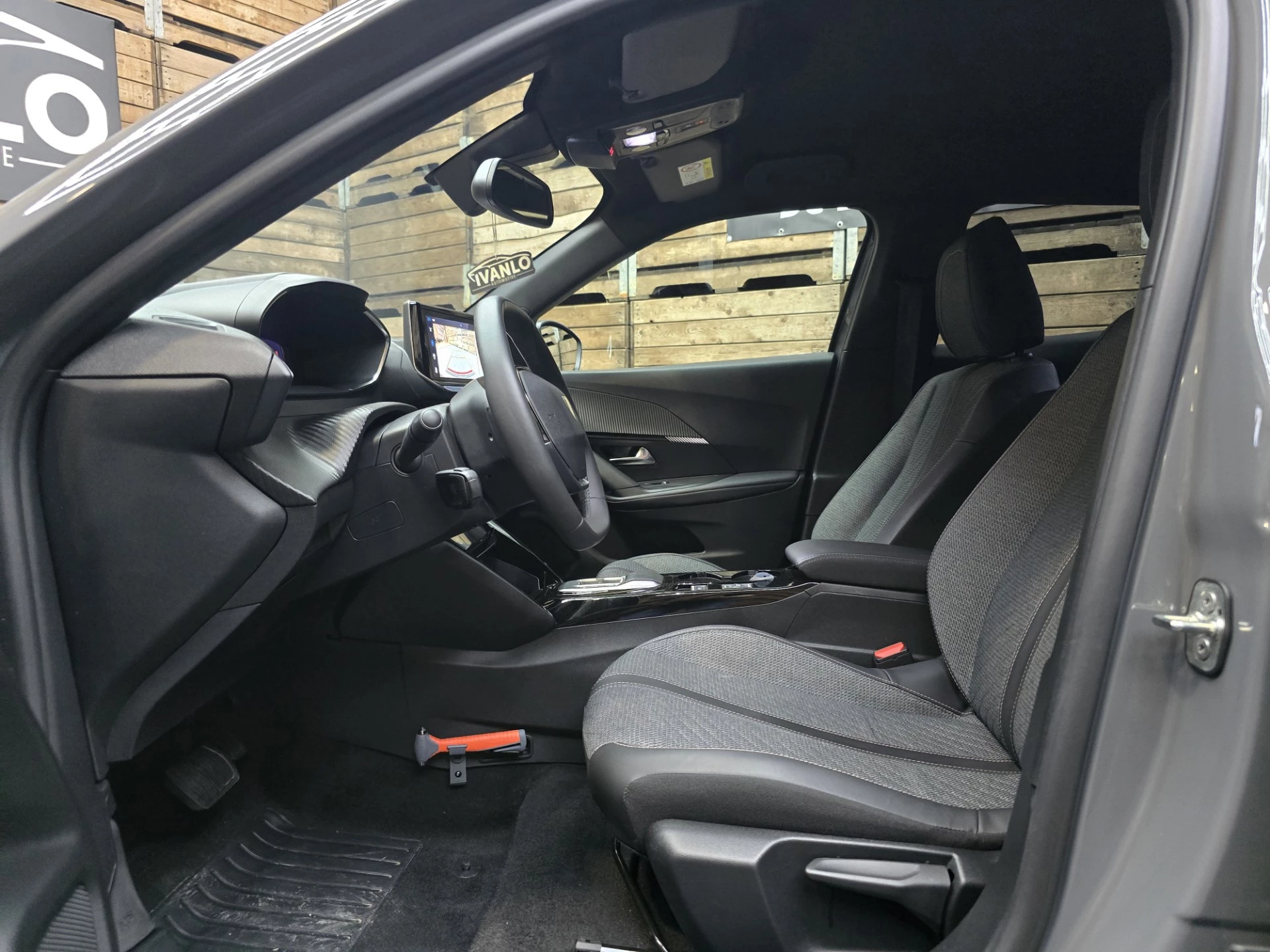 Hoofdafbeelding Peugeot e-2008