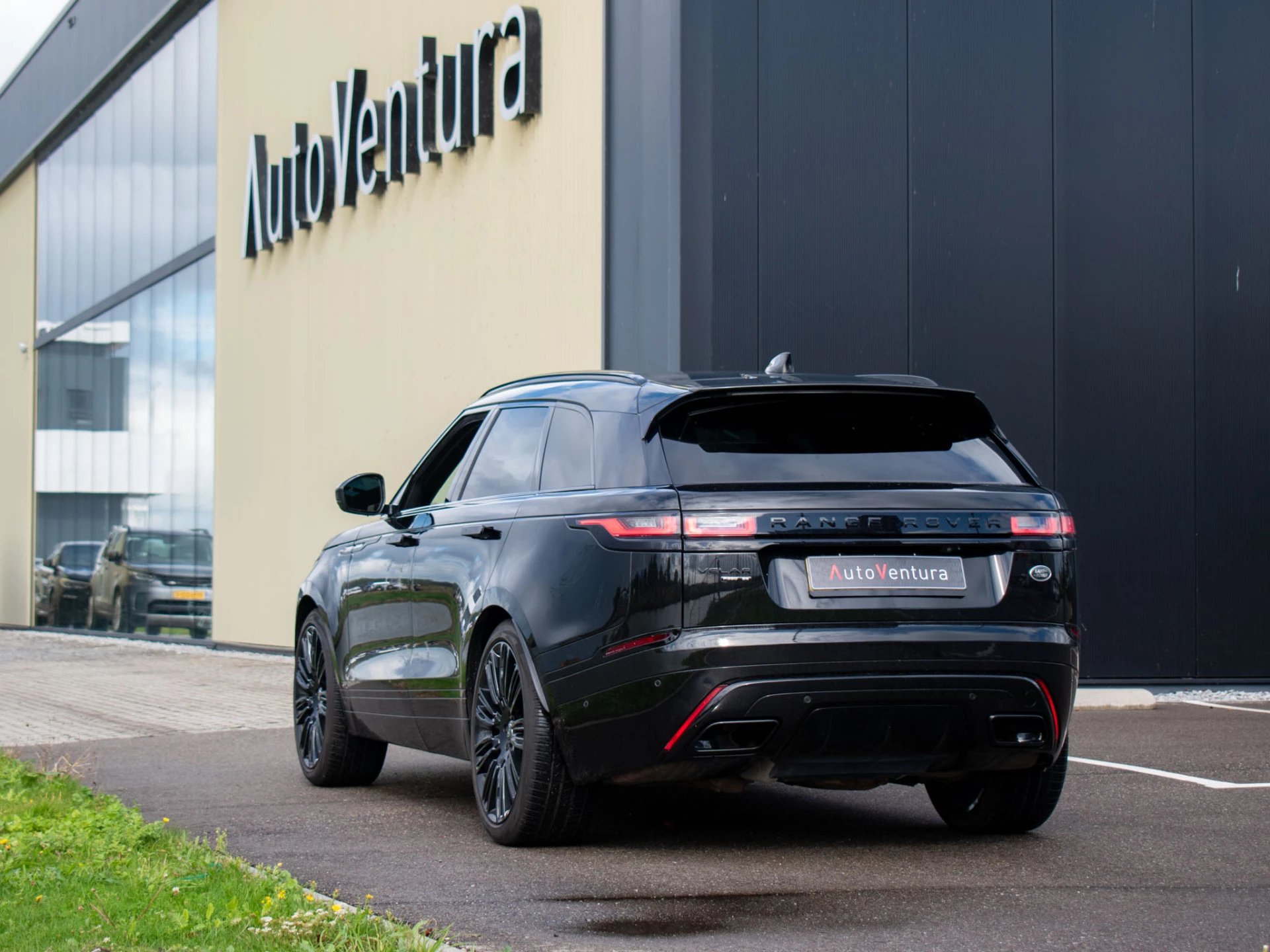 Hoofdafbeelding Land Rover Range Rover Velar