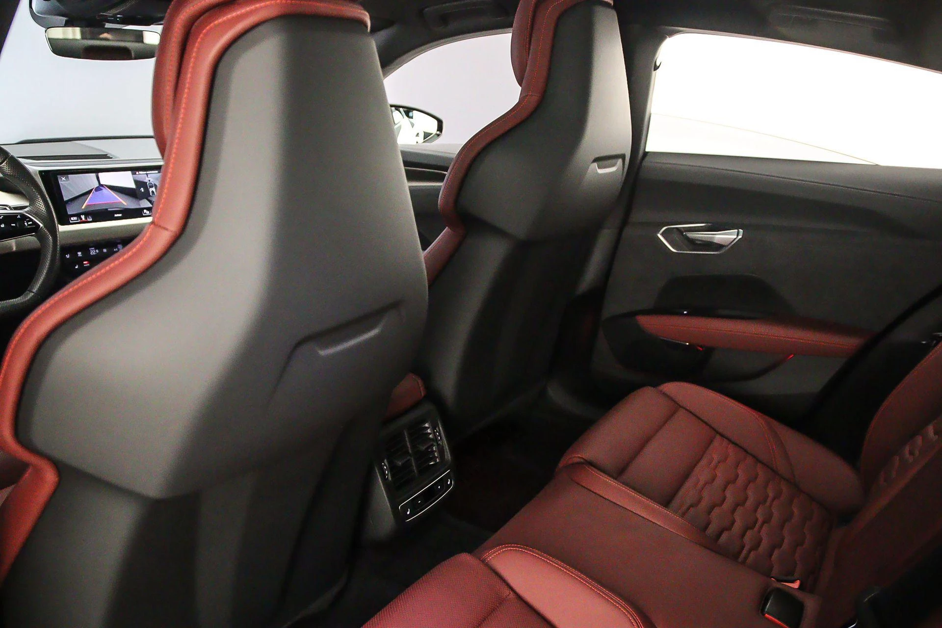 Hoofdafbeelding Audi e-tron GT