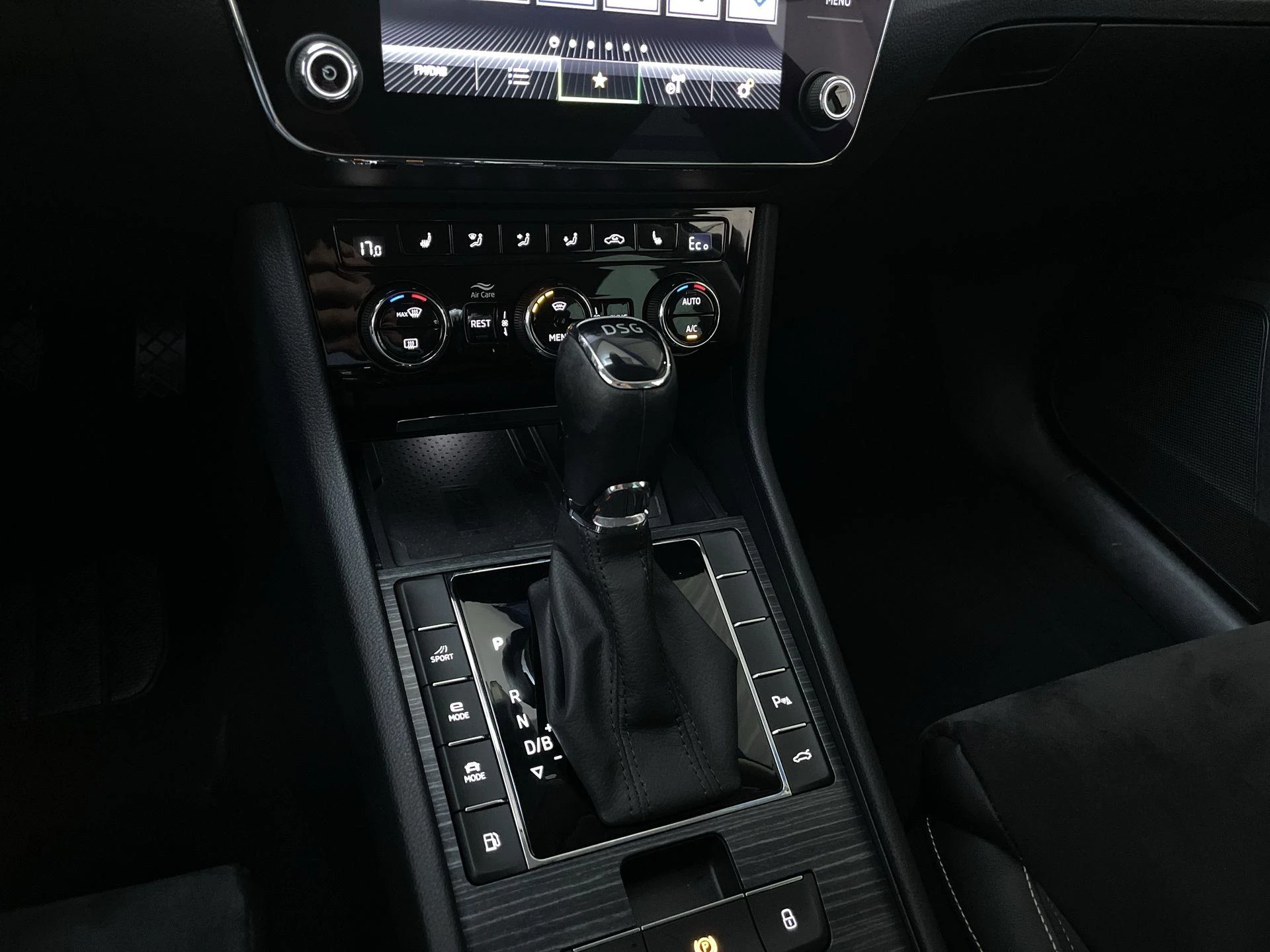 Hoofdafbeelding Škoda Superb
