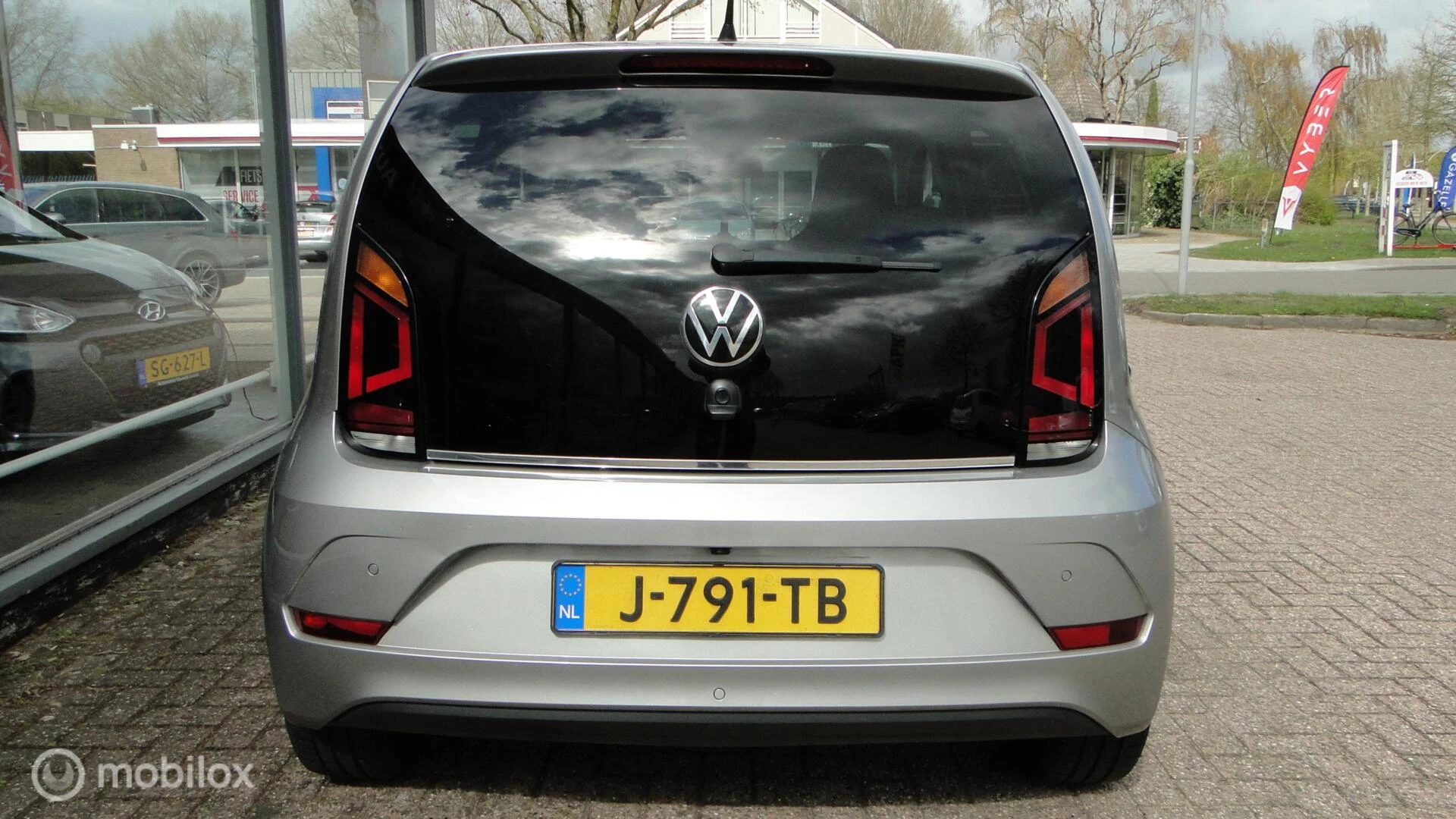 Hoofdafbeelding Volkswagen up!
