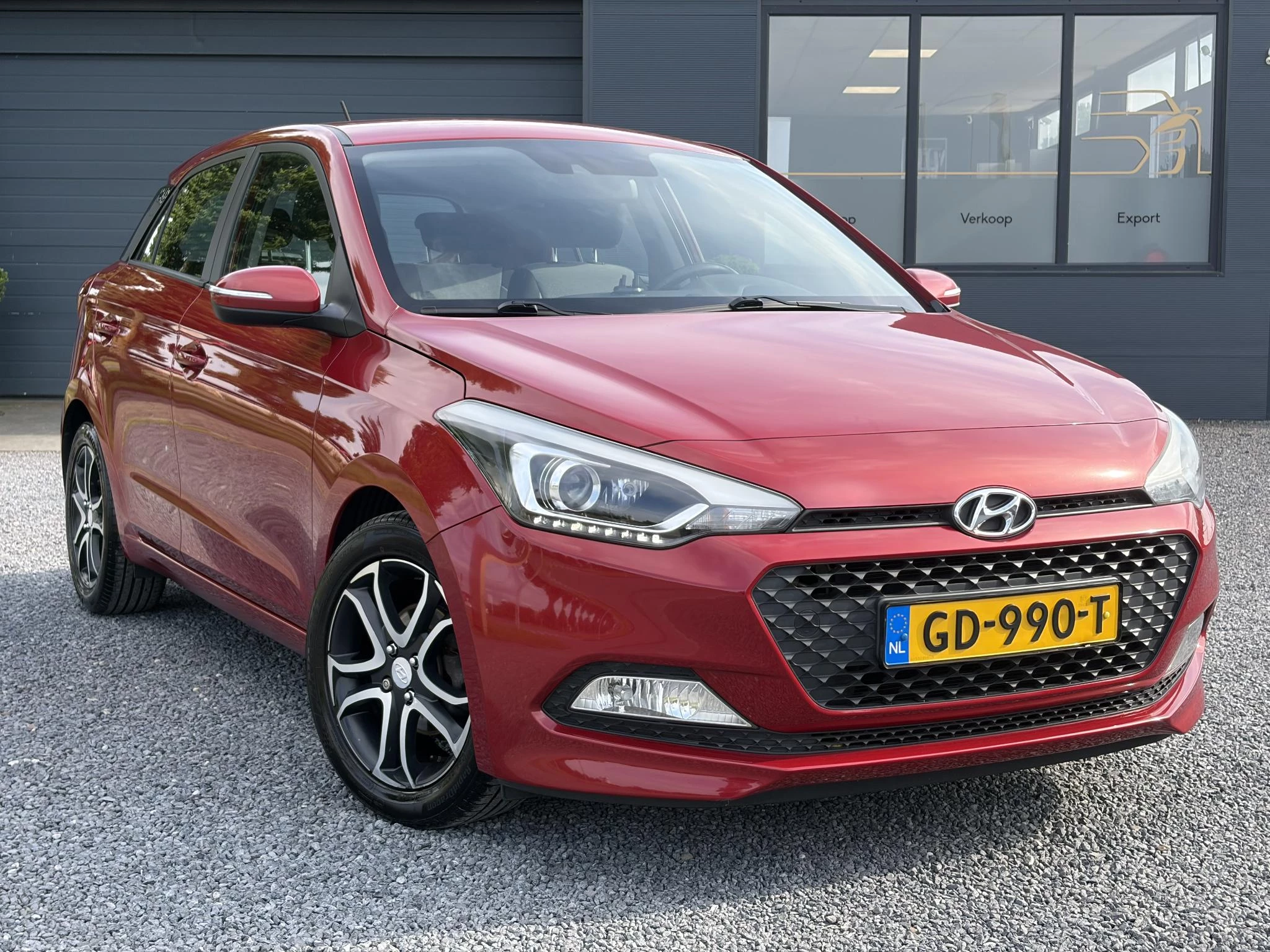 Hoofdafbeelding Hyundai i20