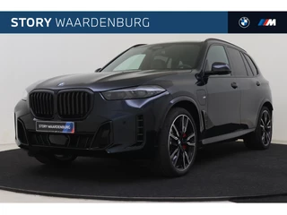 BMW X5 xDrive50e High Executive M Sport Automaat / Panoramadak Sky Lounge / Trekhaak / Massagefunctie / Parking Assistant Professional / Stoelventilatie / Soft-Close / Active Steering