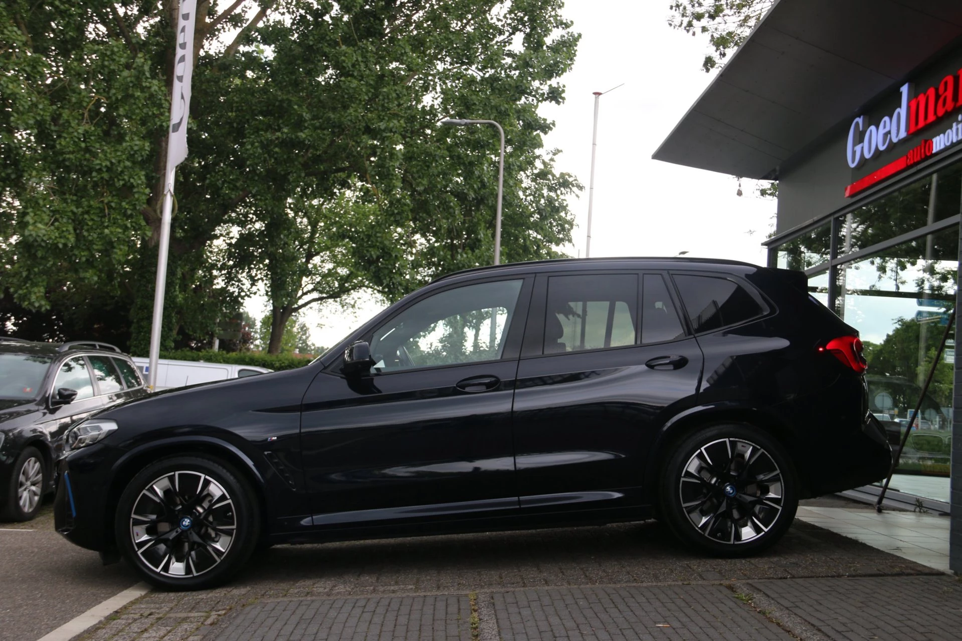 Hoofdafbeelding BMW iX3