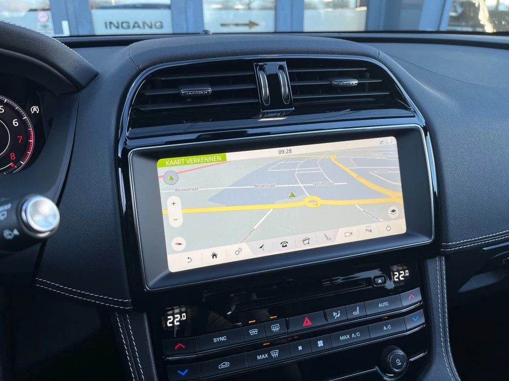 Hoofdafbeelding Jaguar F-PACE