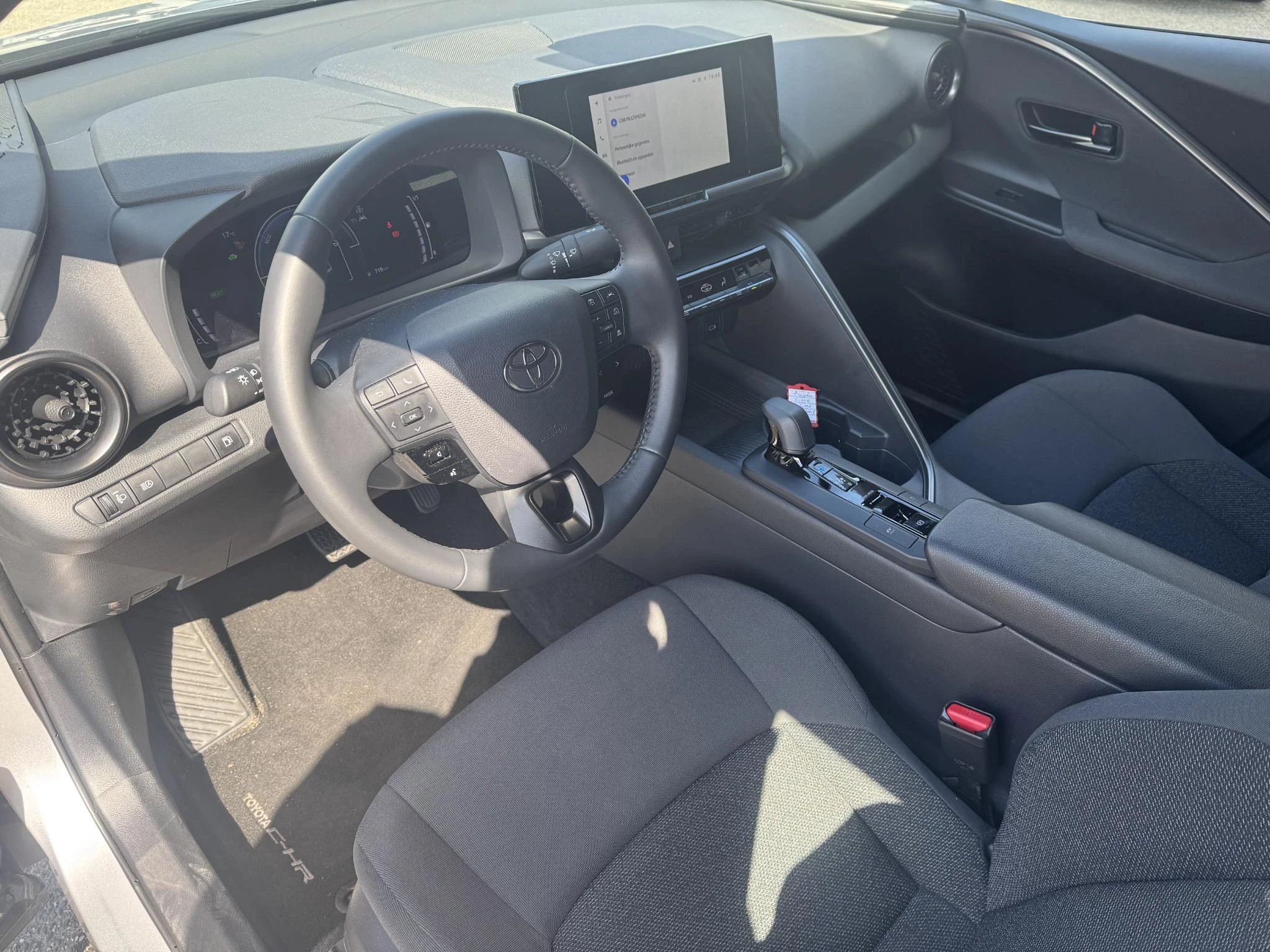 Hoofdafbeelding Toyota C-HR