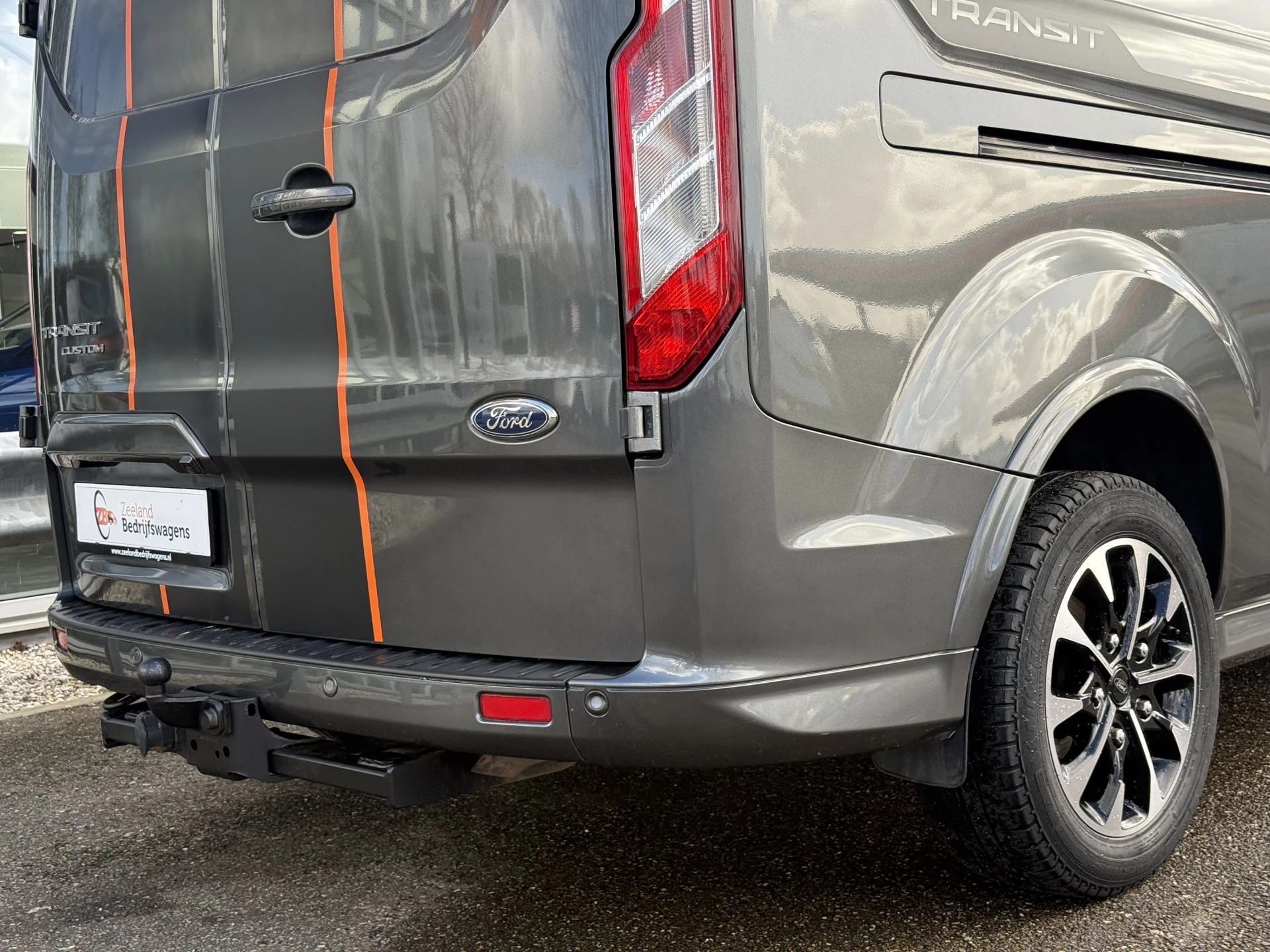 Hoofdafbeelding Ford Transit Custom