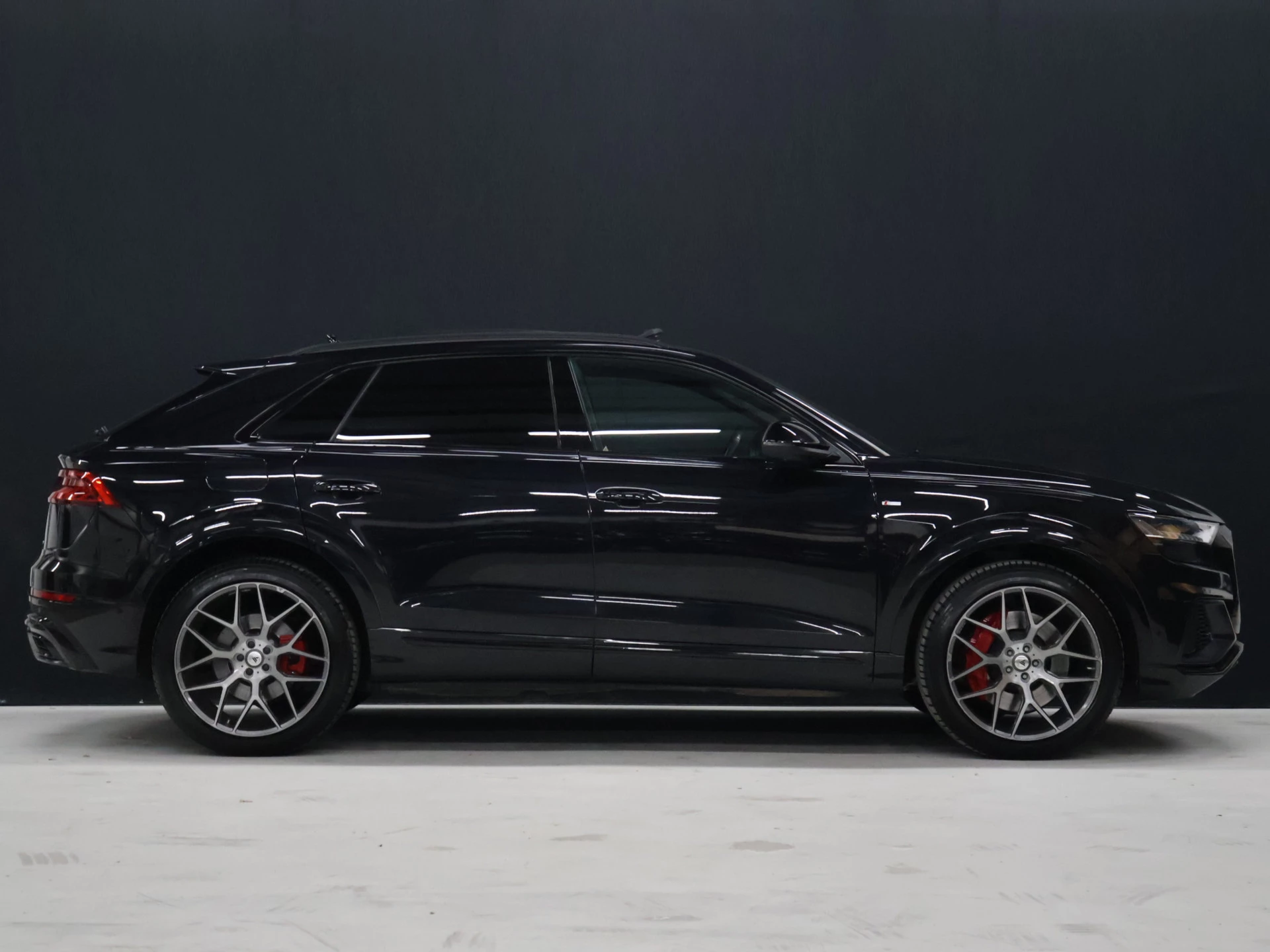 Hoofdafbeelding Audi Q8