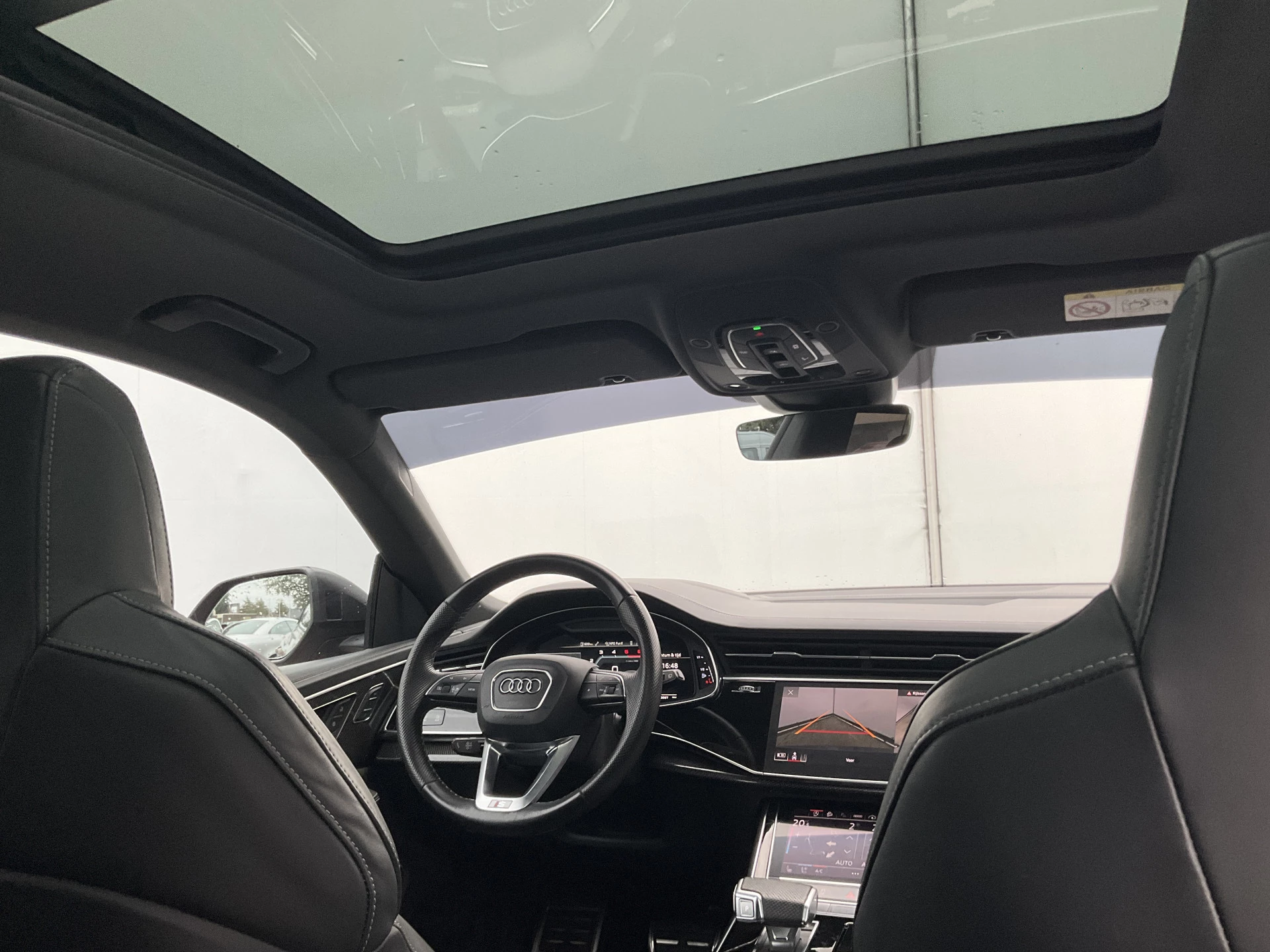 Hoofdafbeelding Audi Q8