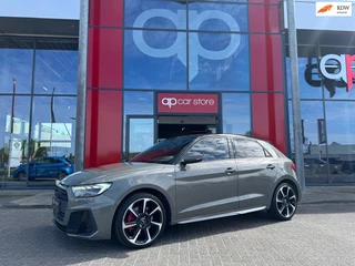 Hoofdafbeelding Audi A1 Sportback Audi A1 Sportback 40 TFSI 3 x S Line Pro Line S | LED | Camera | Parksens |Carplay | Two Tone