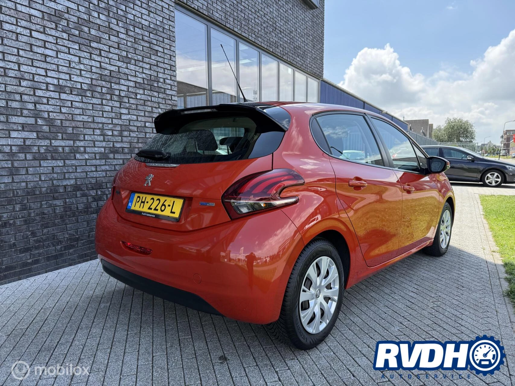 Hoofdafbeelding Peugeot 208