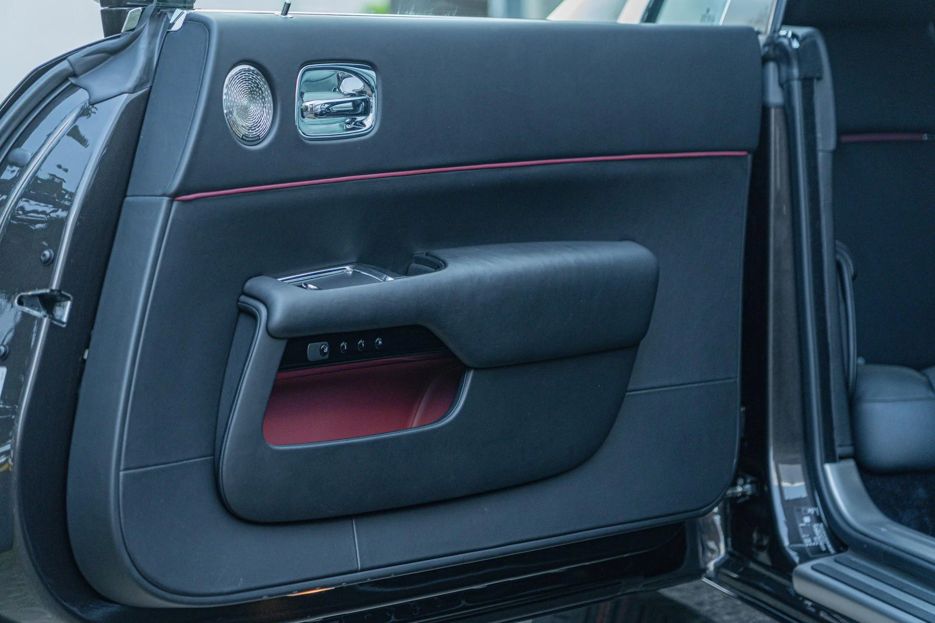 Hoofdafbeelding Rolls-Royce Wraith