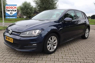Volkswagen Golf 1.0 TSI BNS EDITION. CON