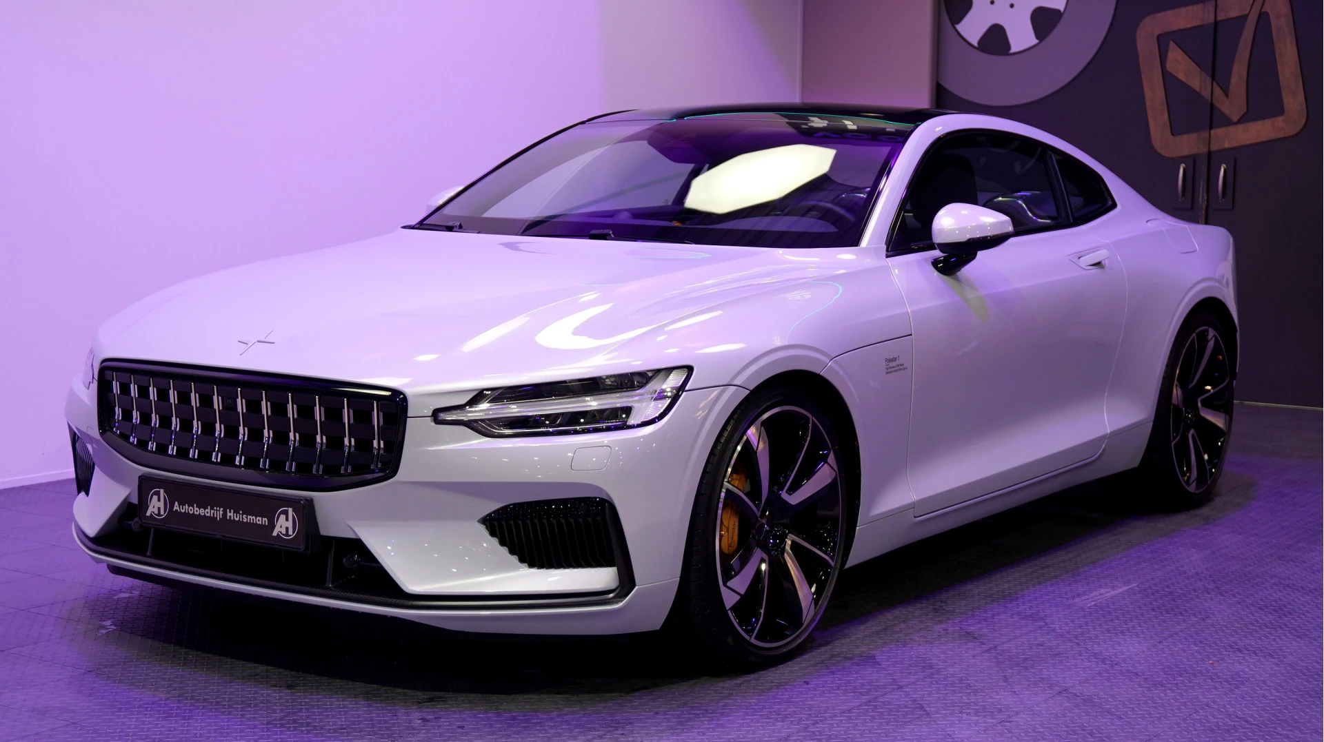 Hoofdafbeelding Polestar 1