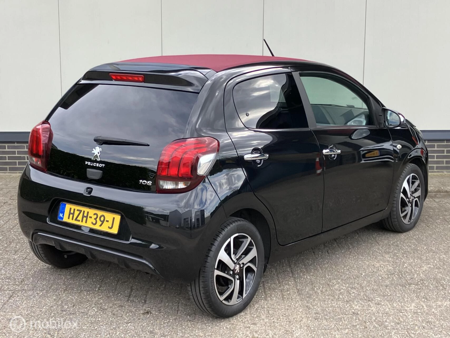 Hoofdafbeelding Peugeot 108