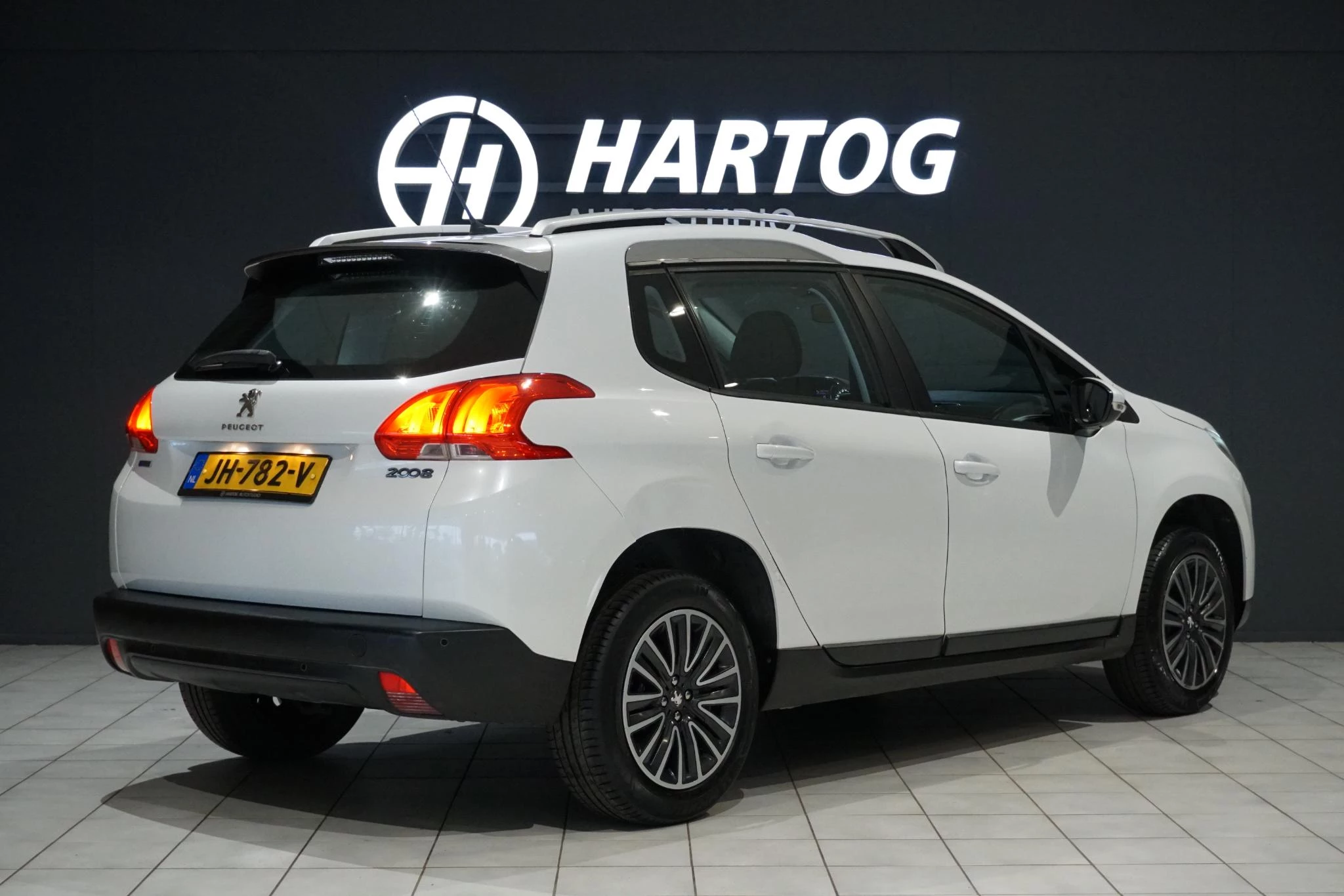 Hoofdafbeelding Peugeot 2008