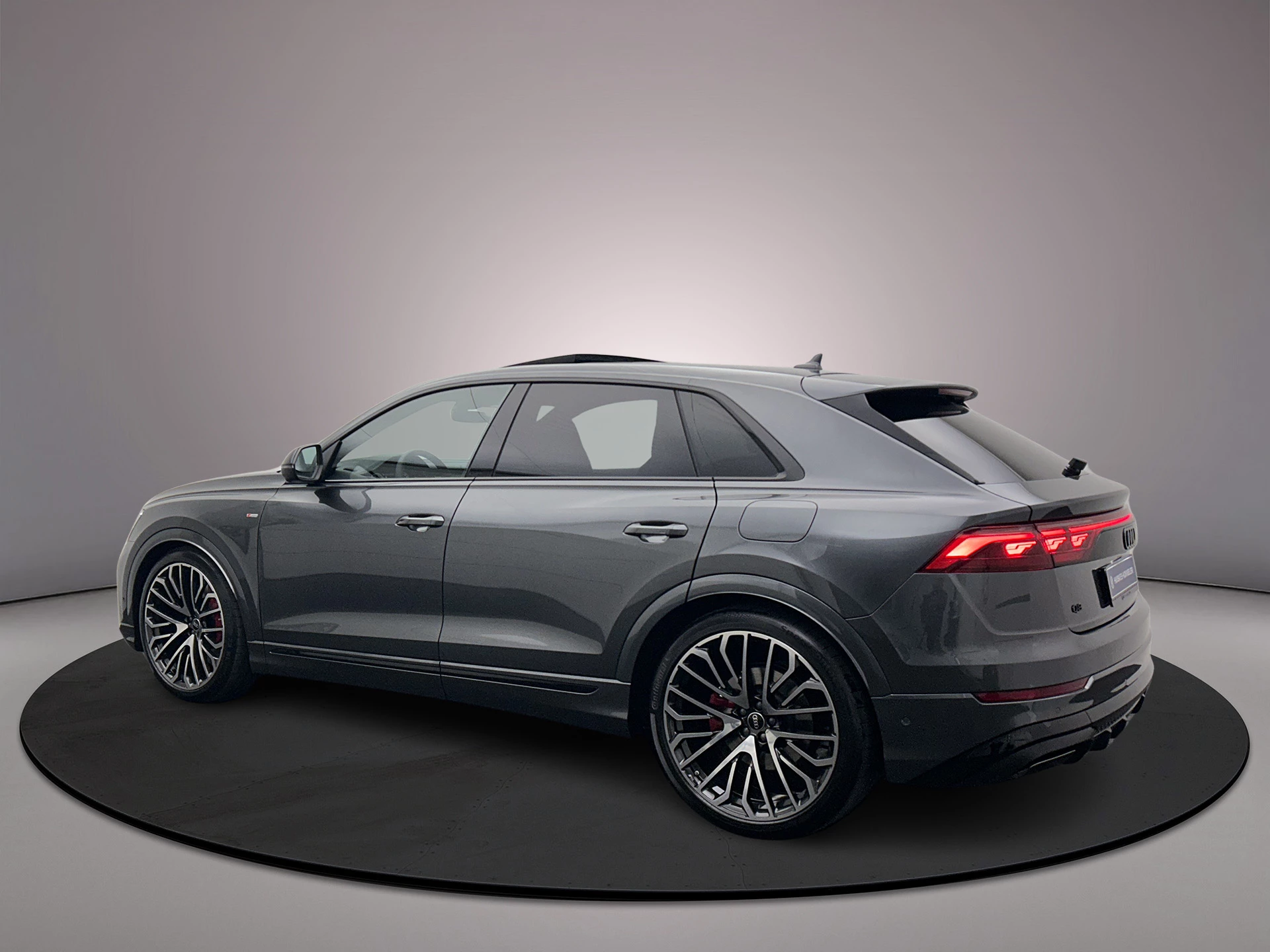 Hoofdafbeelding Audi Q8