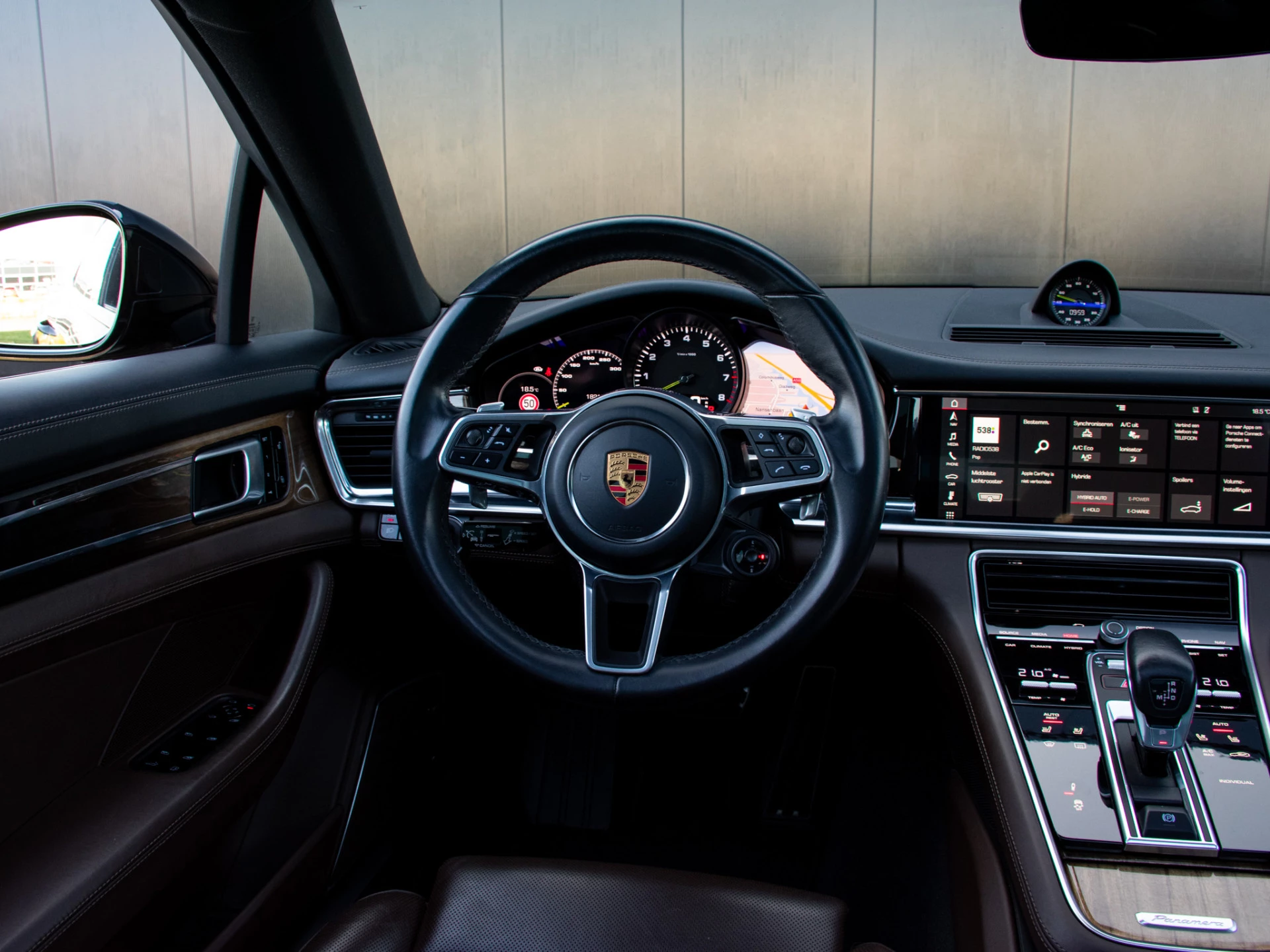 Hoofdafbeelding Porsche Panamera